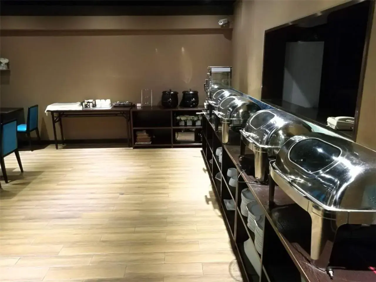 Restaurant/places to eat in lnsail Hotel Shenzhen Luohu Port Railway Station Restaurant/places to eat in lnsail Hotel Shenzhen Luohu Port Railway Station