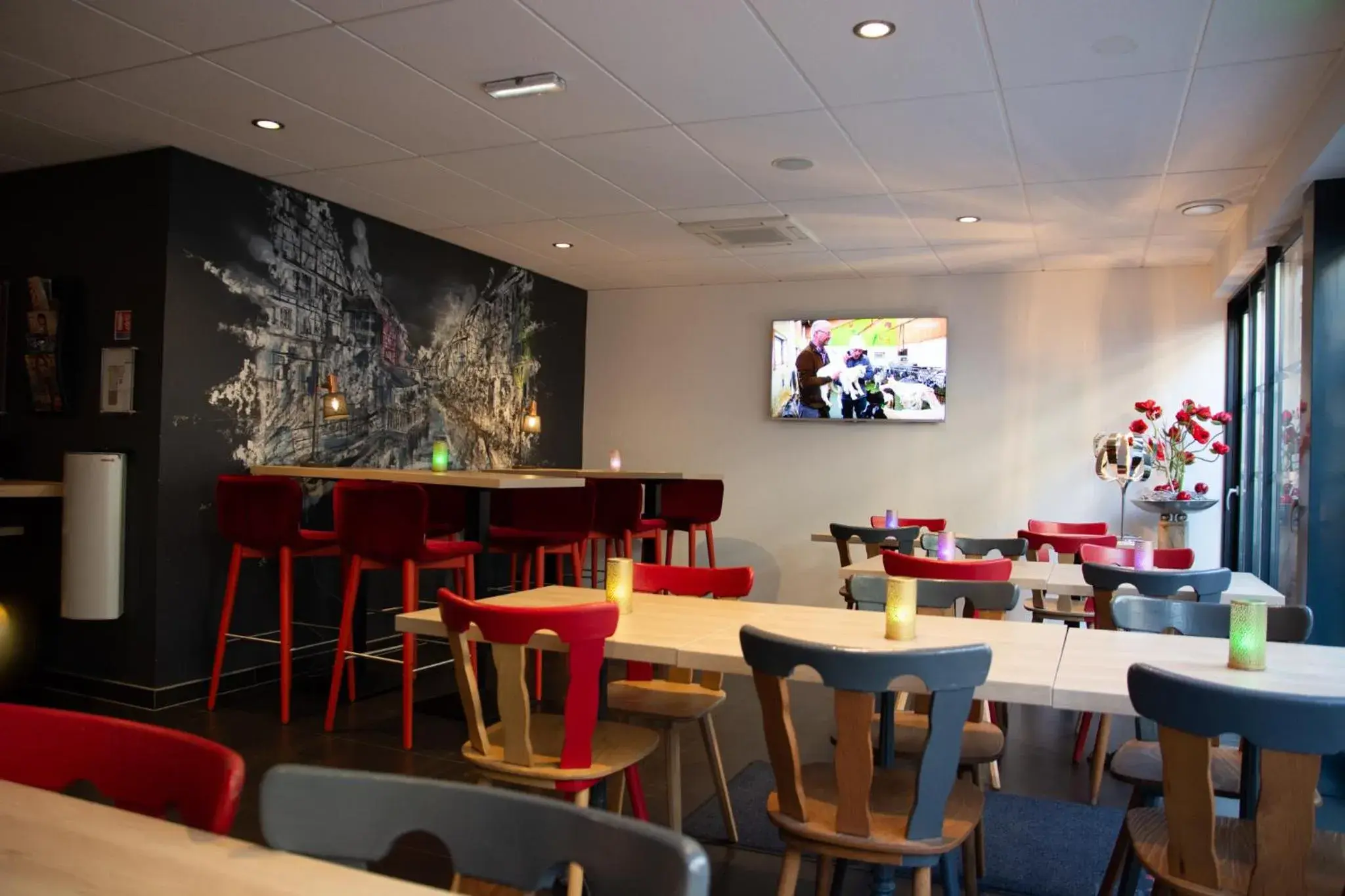 Lounge or bar in Colmar Hotel Lounge or bar in Colmar Hotel