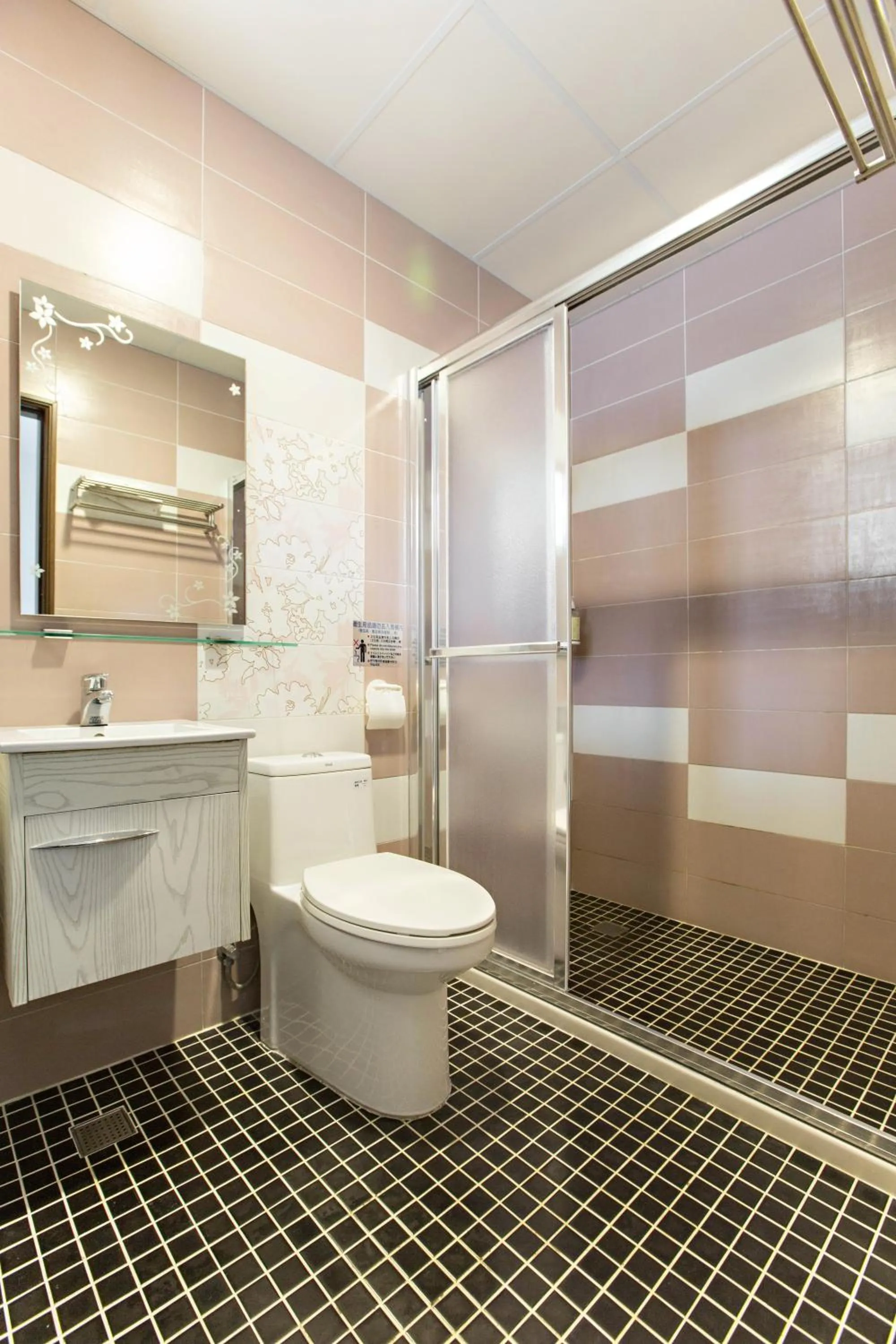 Bathroom in Success 66 B&B