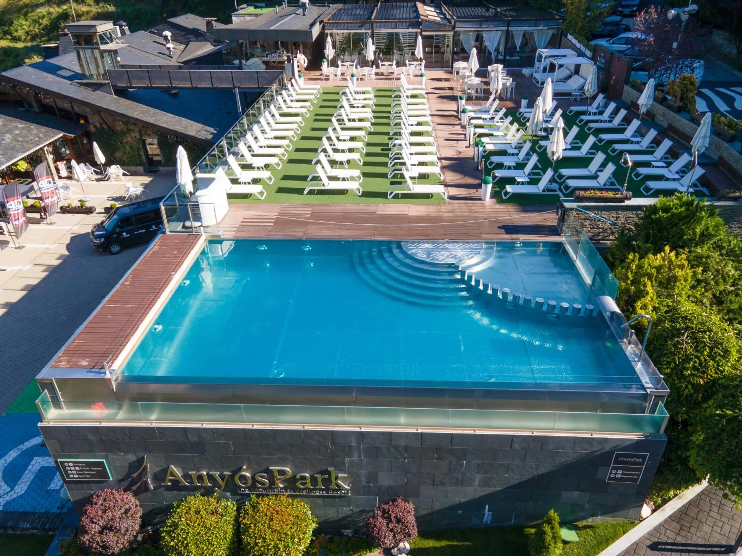 Pool view in Hotel AnyosPark Mountain & Wellness Resort
