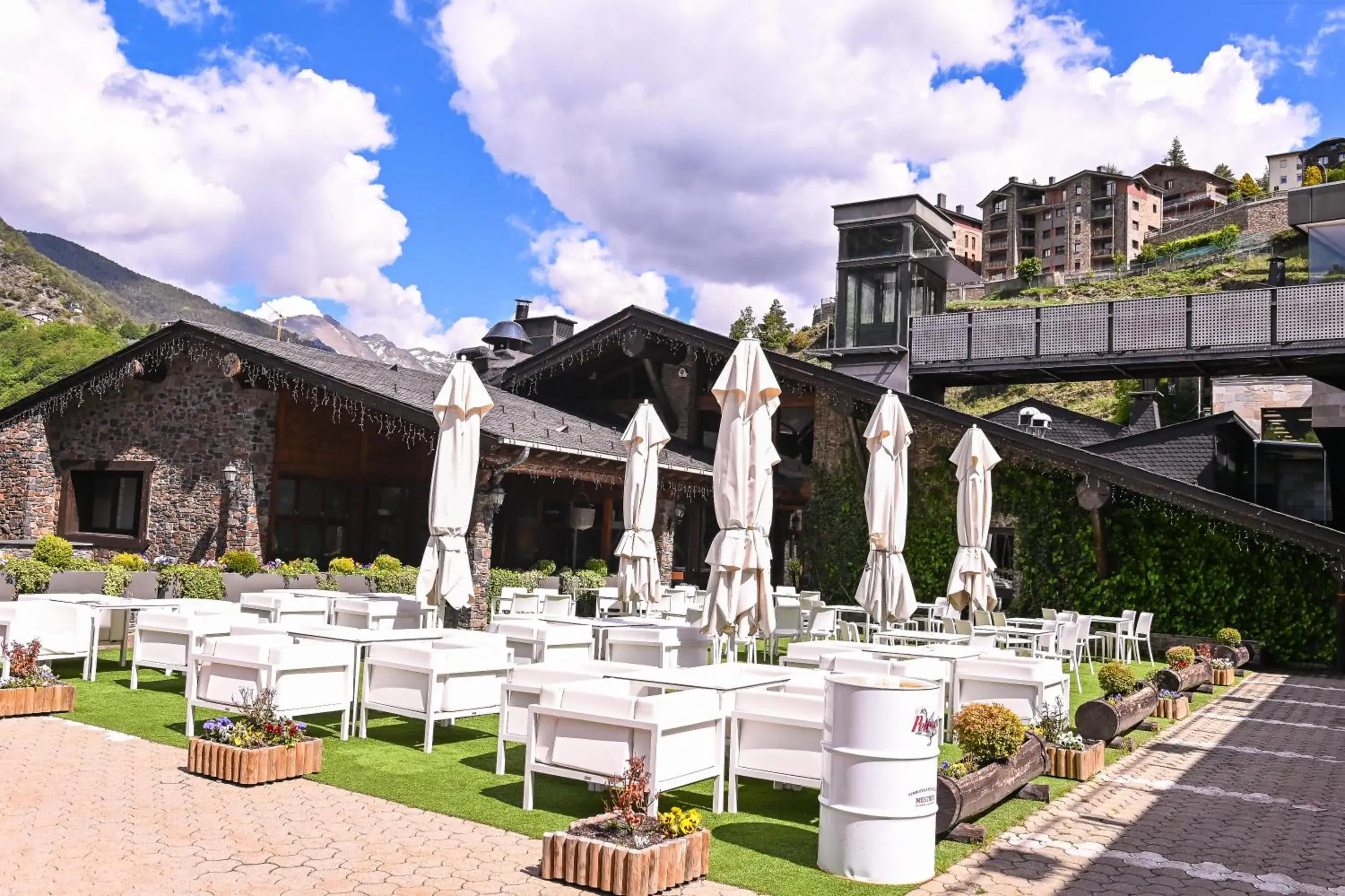 Restaurant/places to eat in Hotel AnyosPark Mountain & Wellness Resort Restaurant/places to eat in Hotel AnyosPark Mountain & Wellness Resort