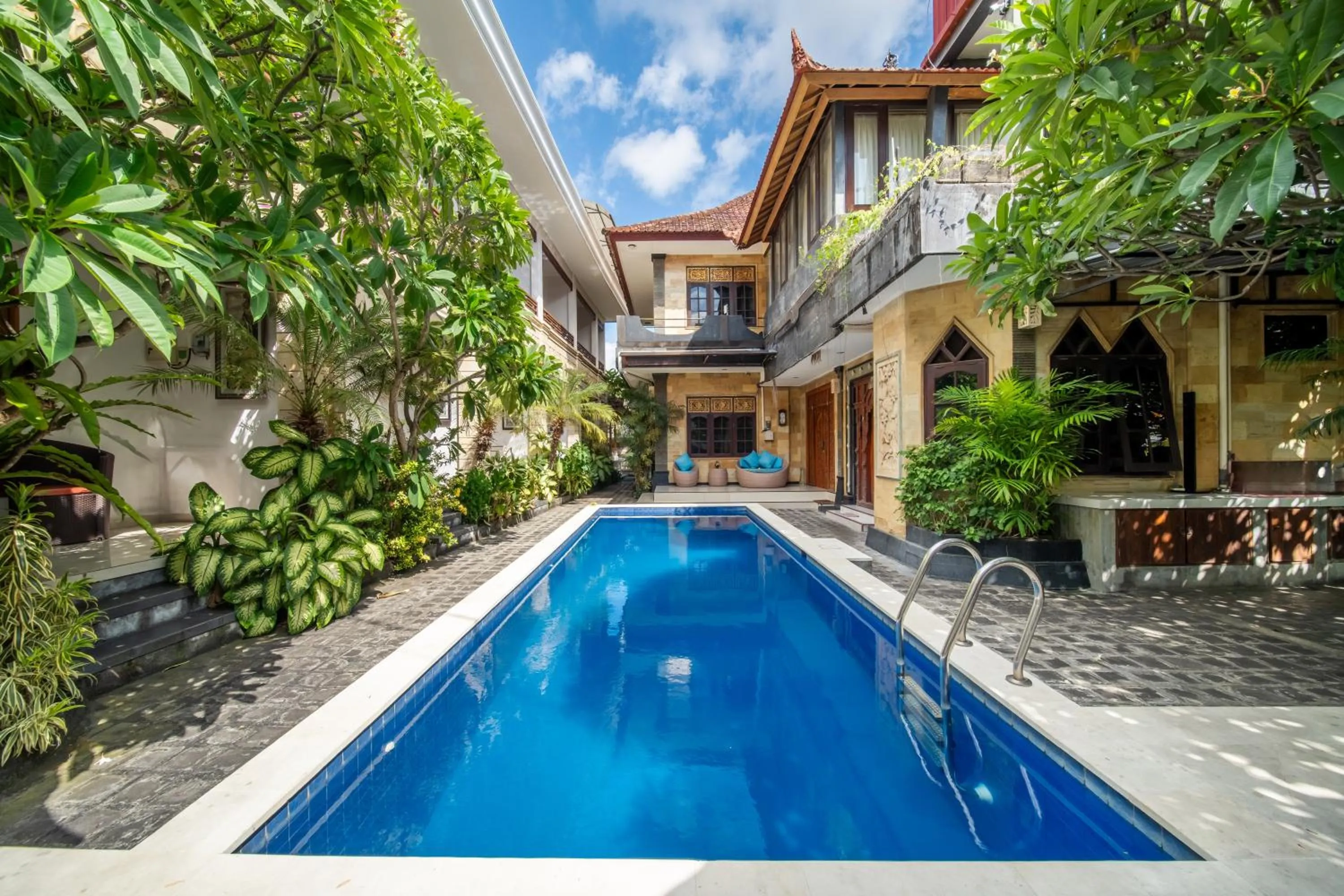 Swimming pool in The Kutaya