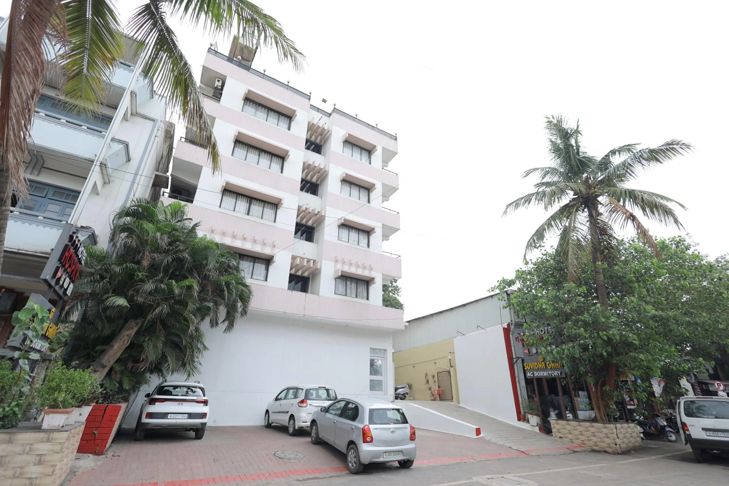 Property building in Hotel Hospice