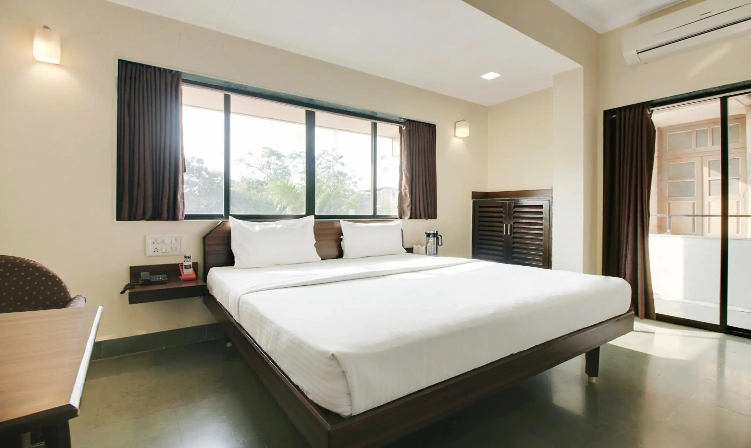 Bed in Hotel Hospice Bed in Hotel Hospice