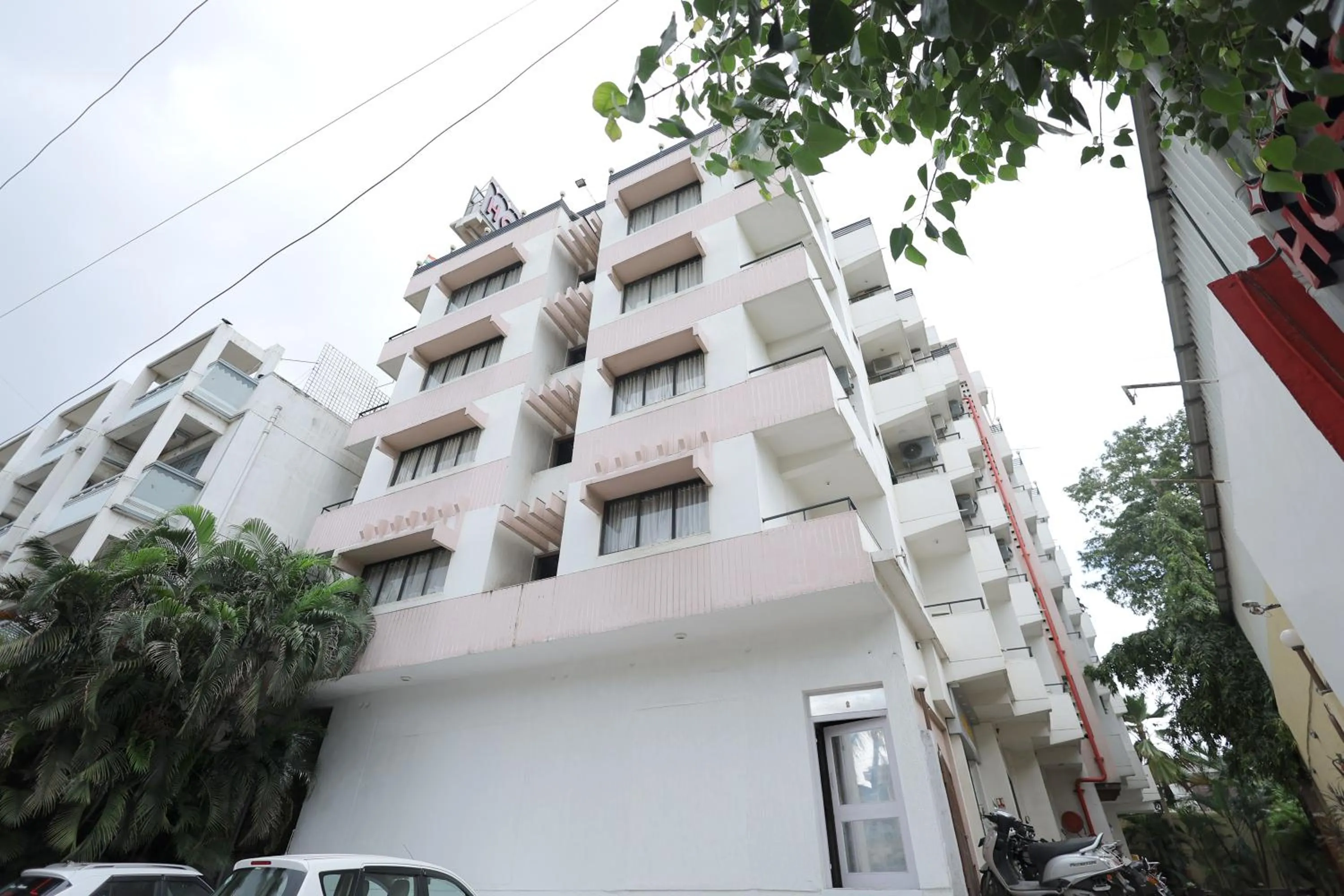 Property building in Hotel Hospice