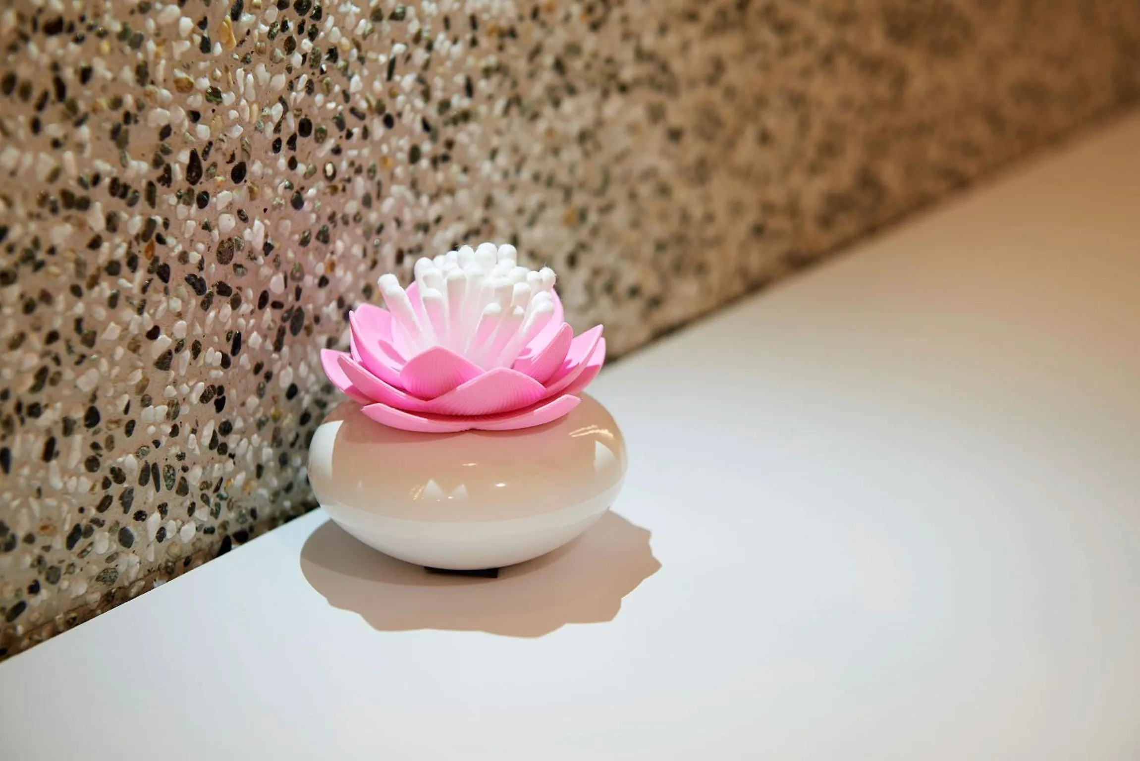 Other in Ease Single Inn