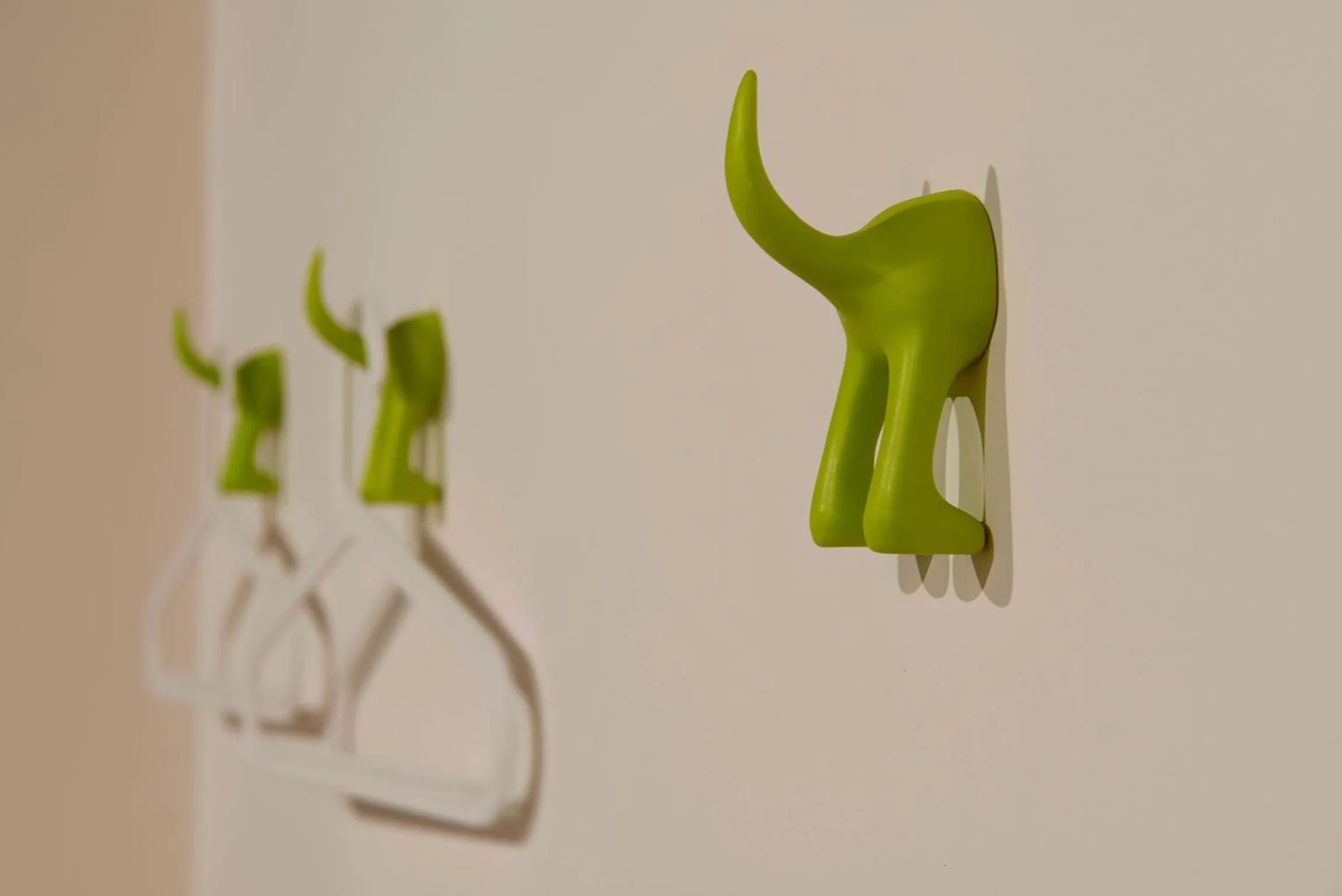 Decorative detail in Ease Single Inn