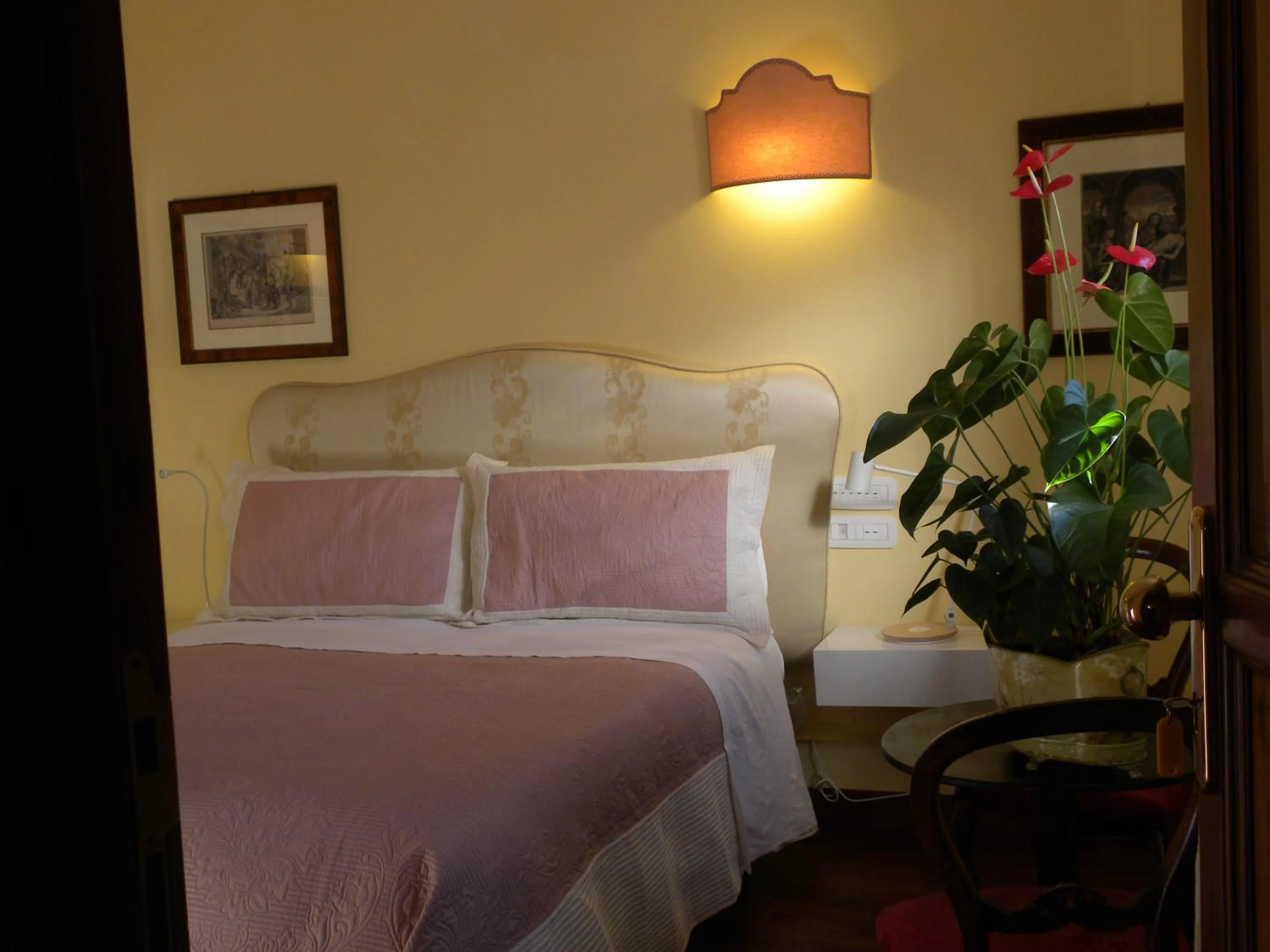 Bedroom, Bed in B&B Charme Celestino V°