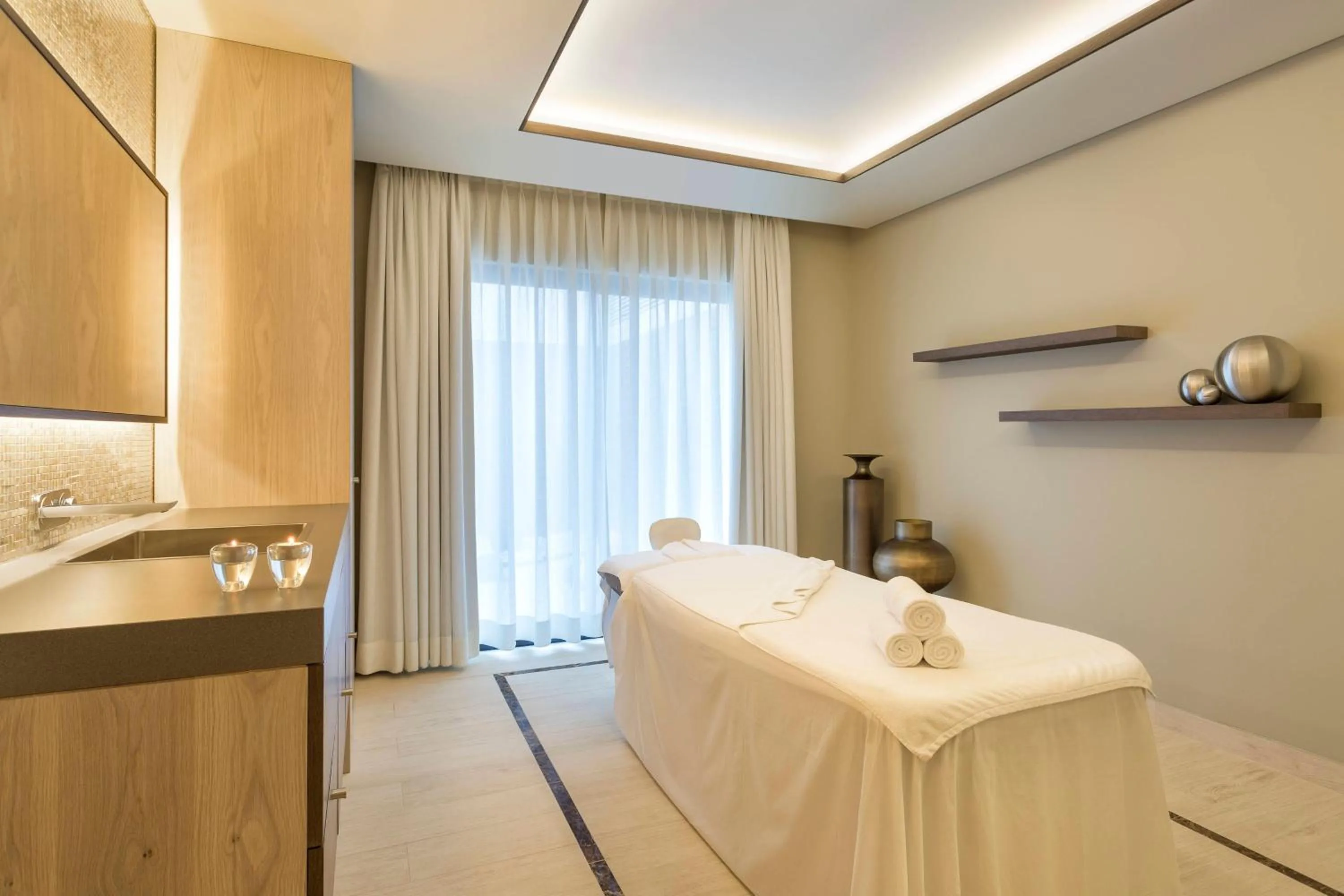 Spa and wellness centre/facilities, Bed in Pine Cliffs Ocean Suites, a Luxury Collection Resort & Spa, Algarve