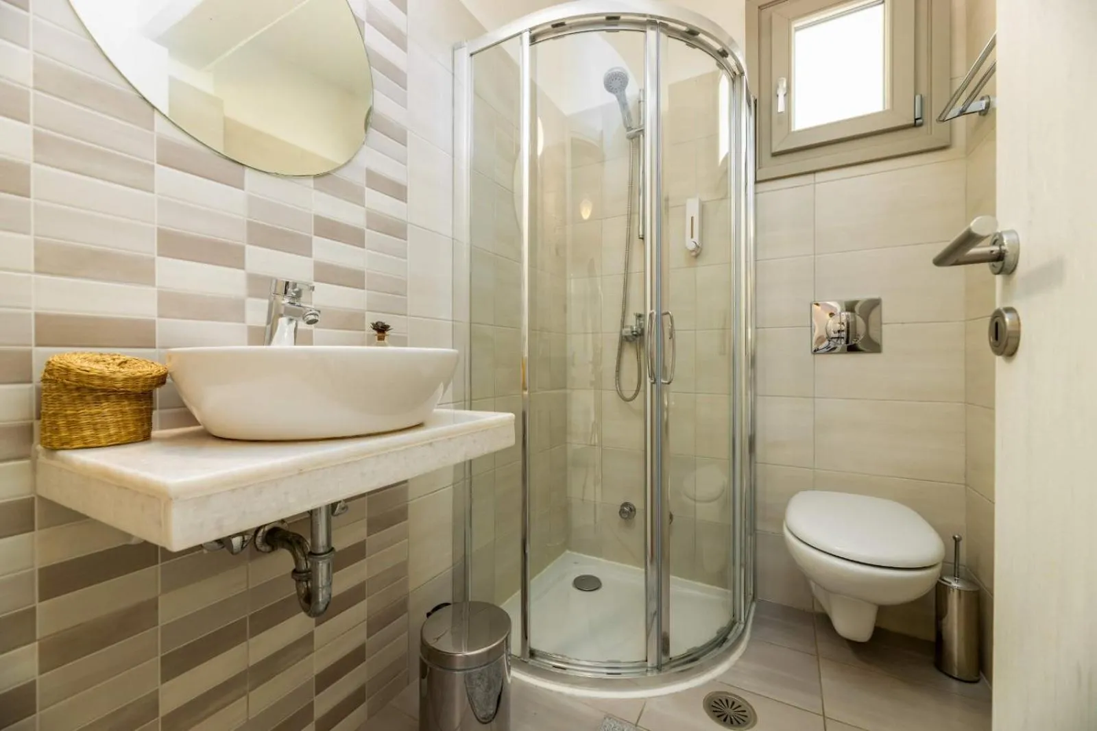 Perivoli Rooms