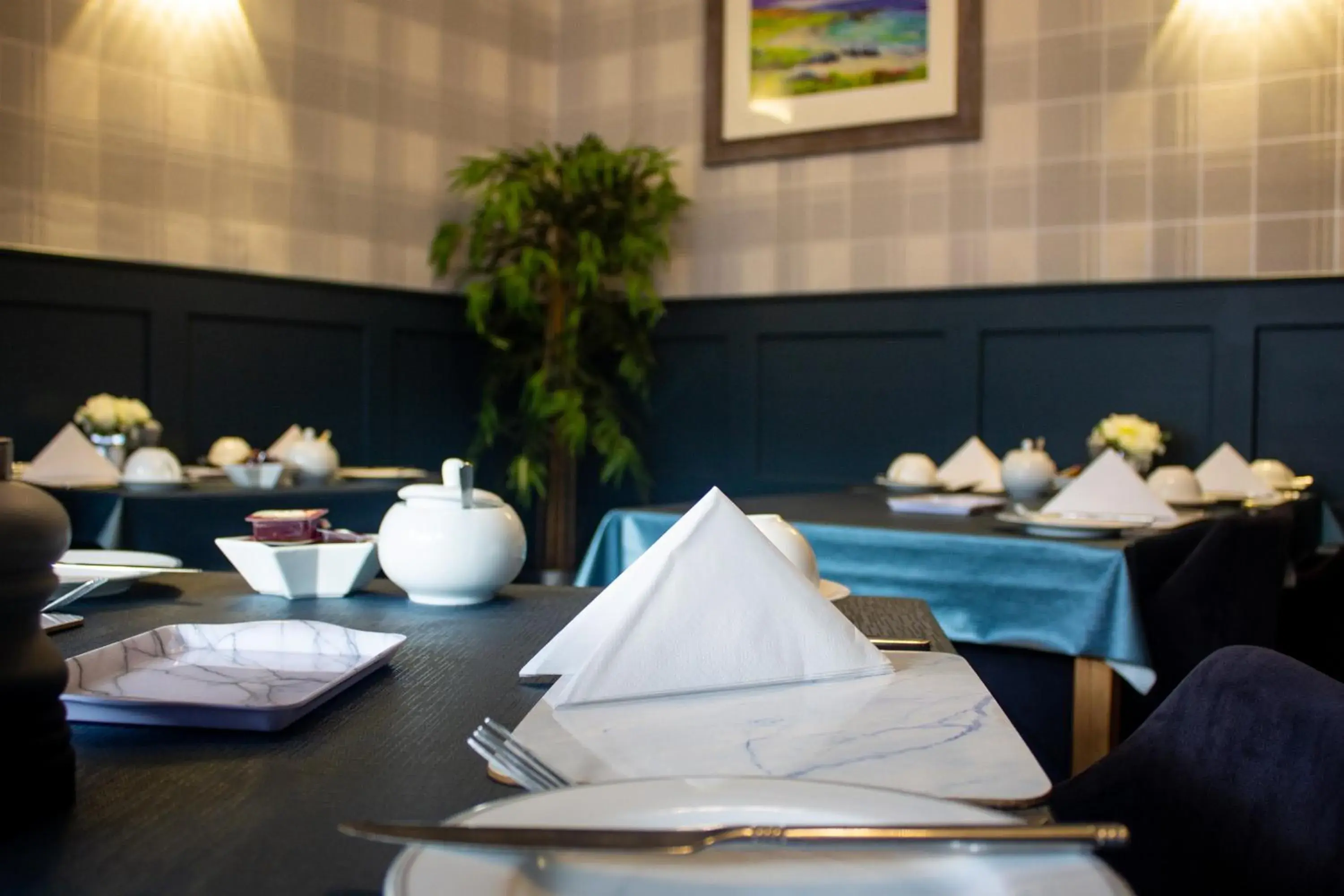 Restaurant/places to eat in Kintrae B&B Restaurant/places to eat in Kintrae B&B