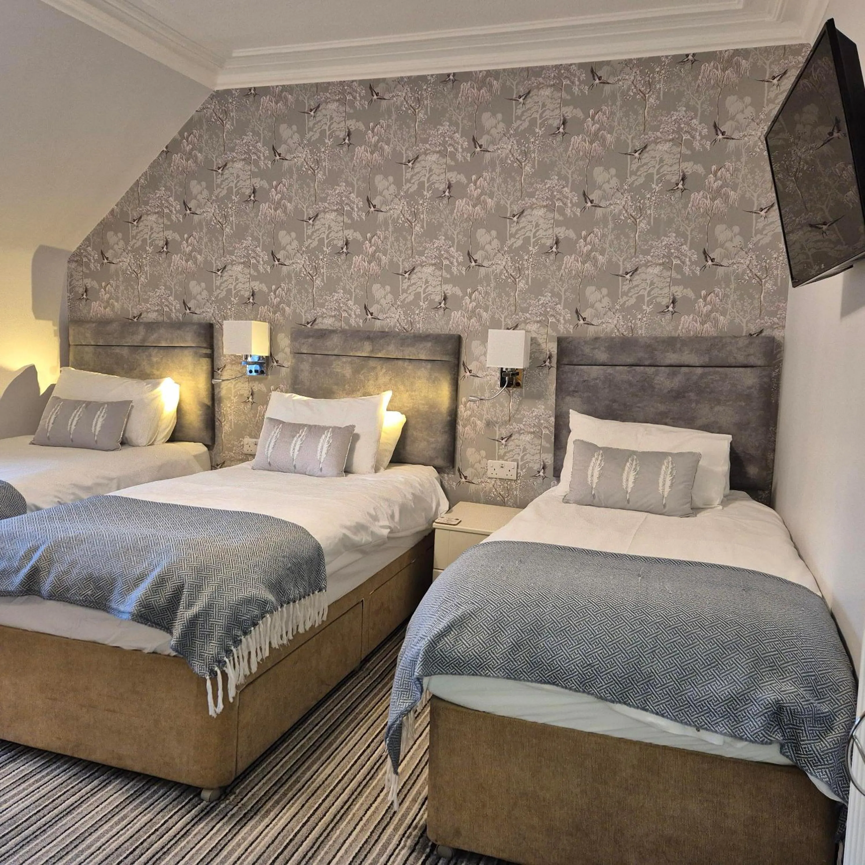 Bedroom, Bed in Kintrae B&B