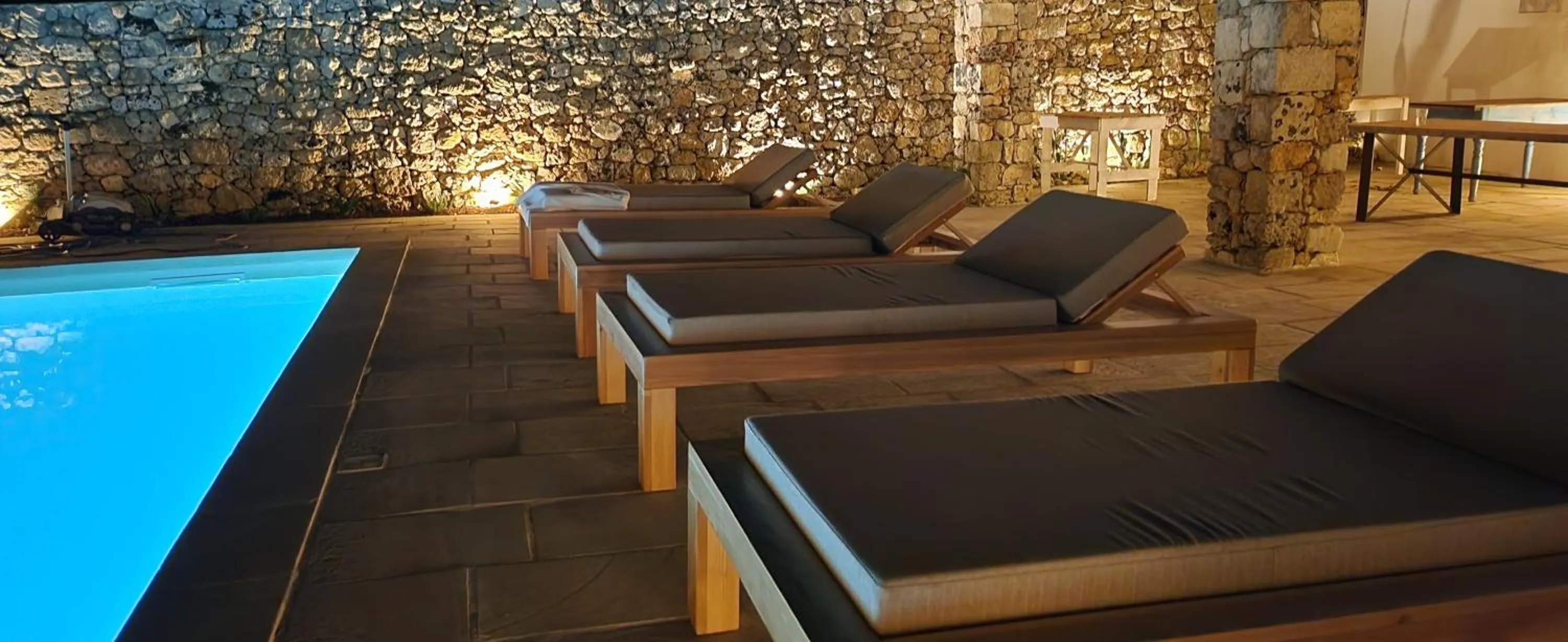 Swimming pool in Masseria Violante Boutique Hotel