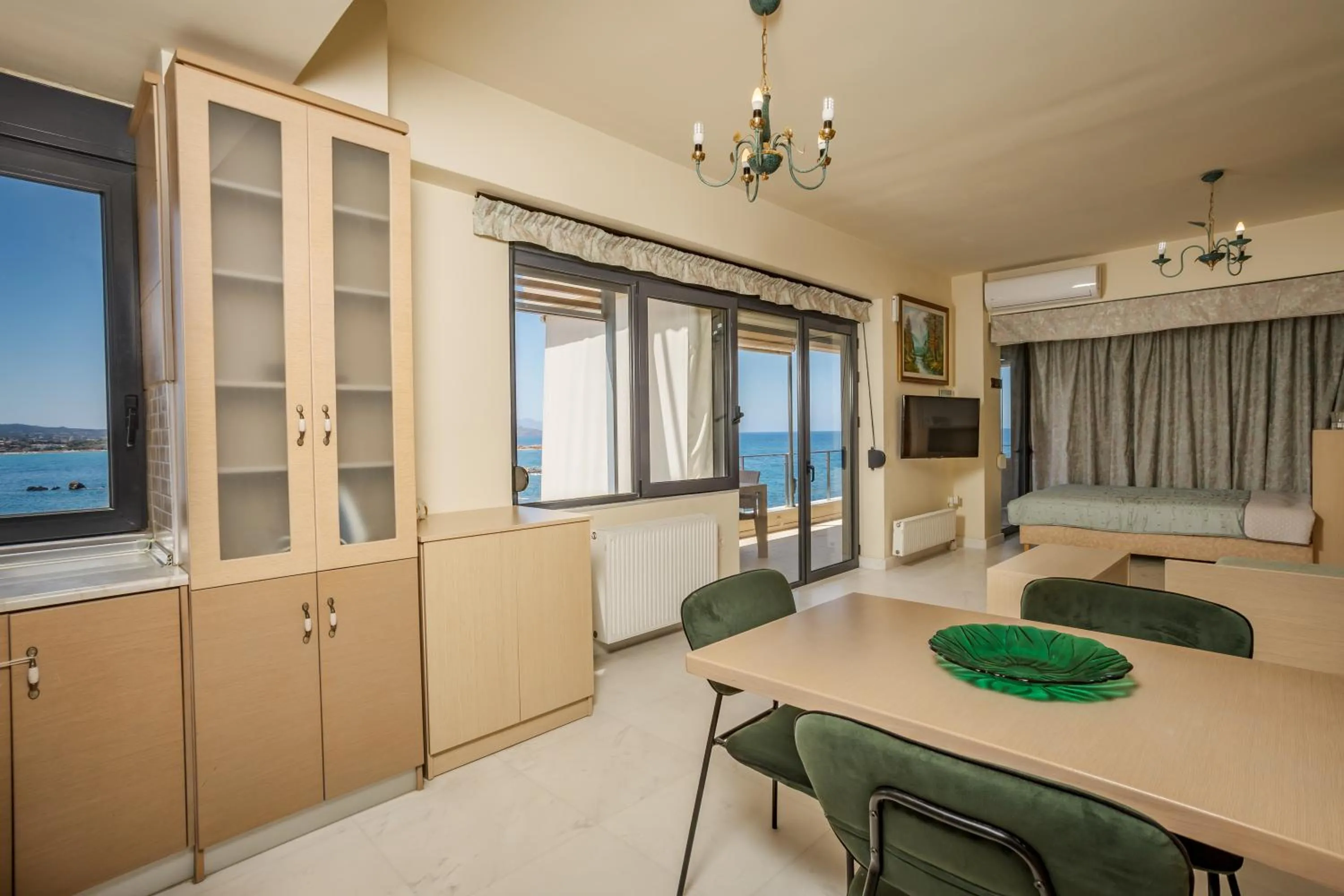 Seating area in Panoramic Sea View