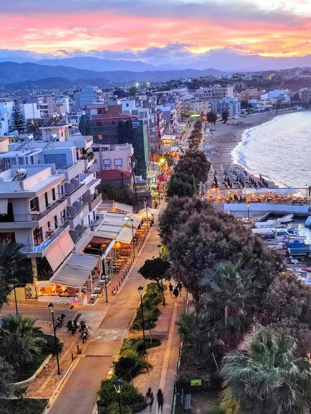 Neighbourhood in Panoramic Sea View
