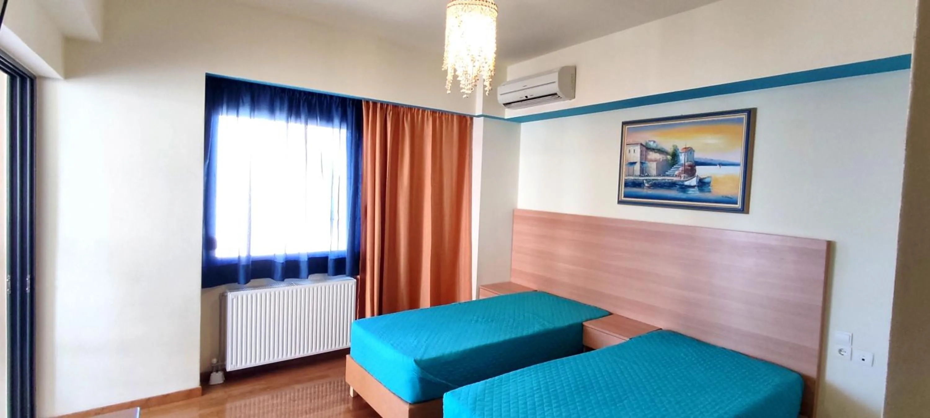 Bed in Panoramic Sea View