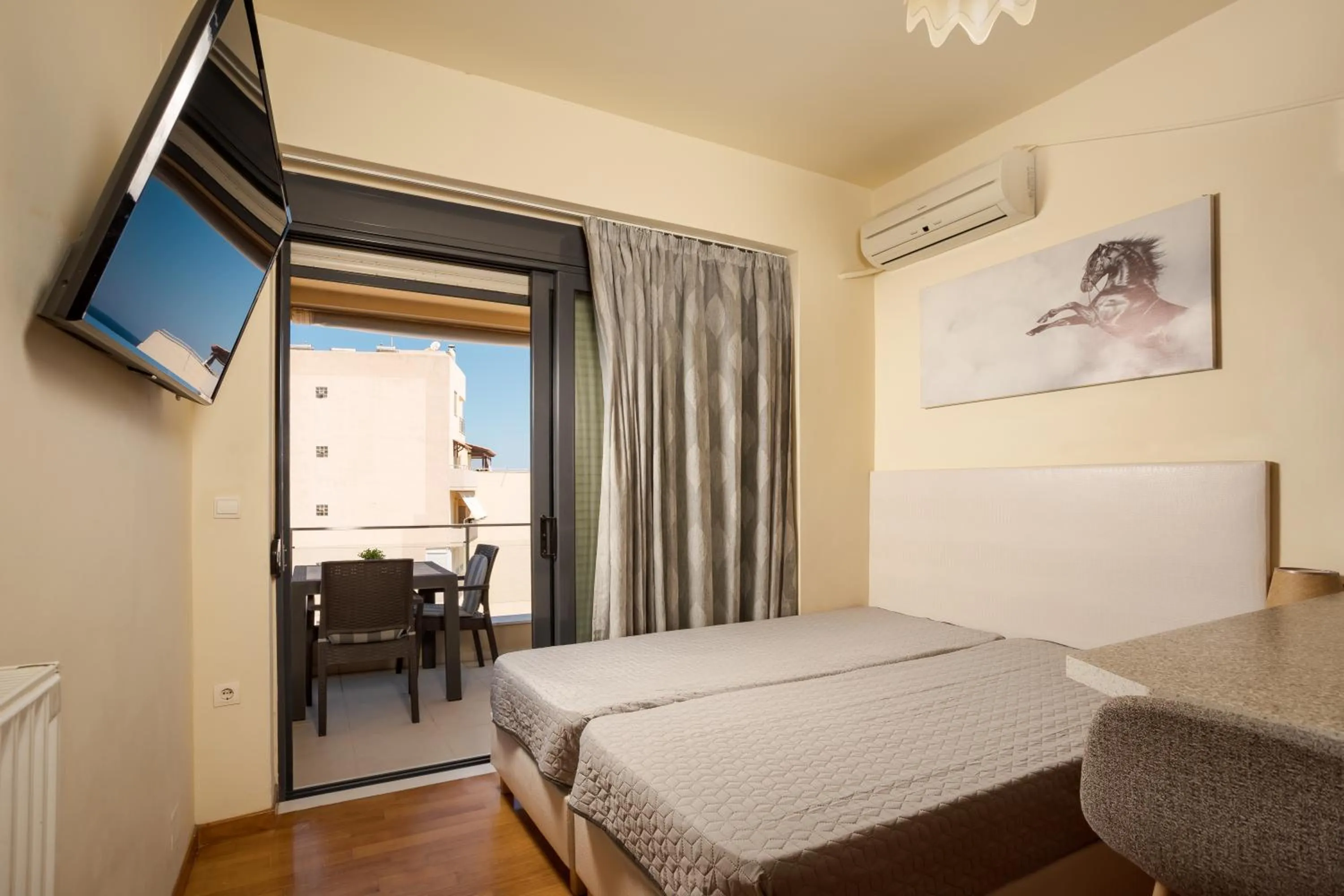 Bed in Panoramic Sea View