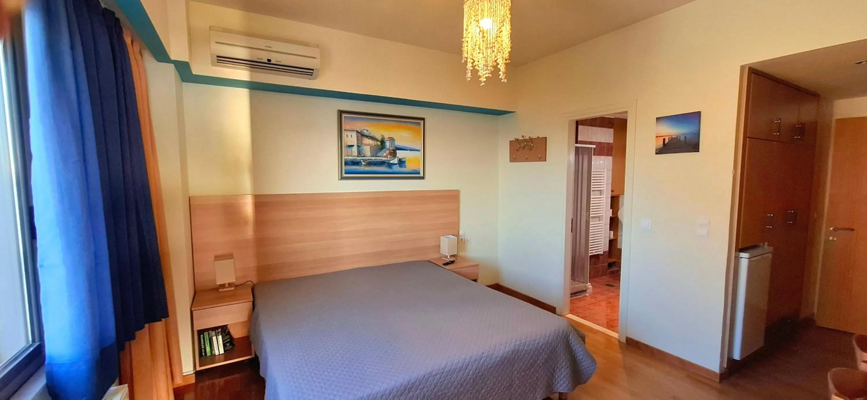 Bed in Panoramic Sea View