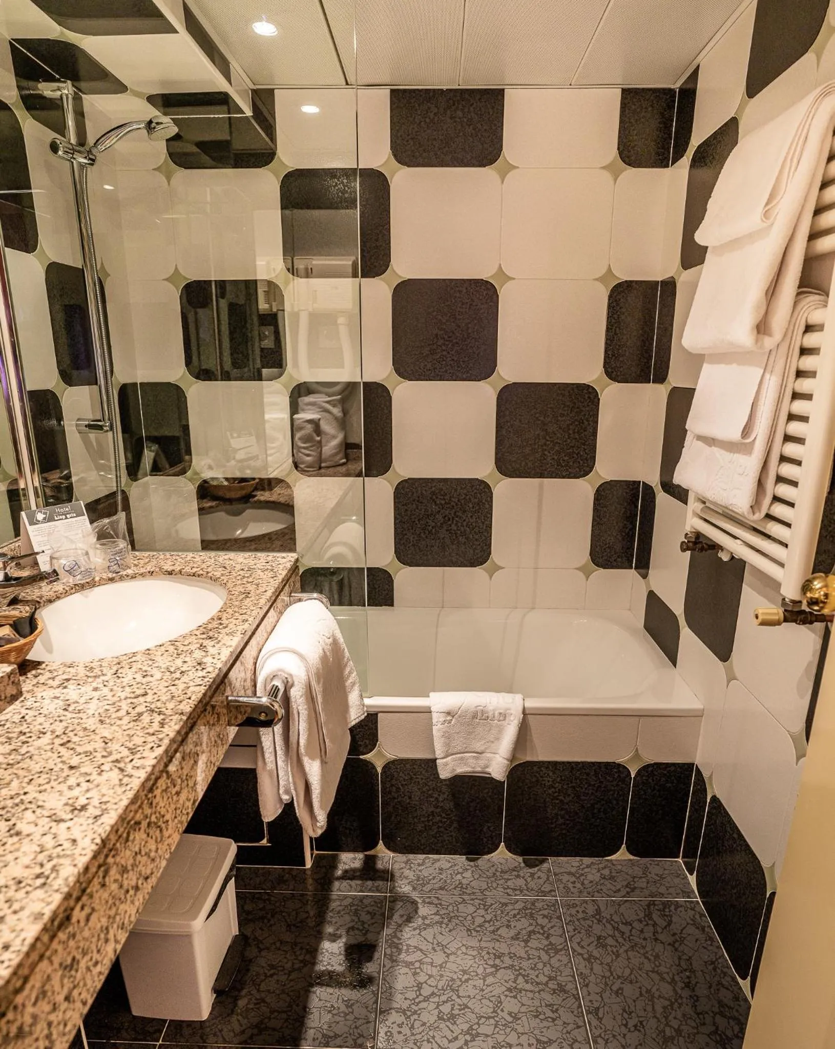 Bathroom in Hotel & SPA Llop Gris