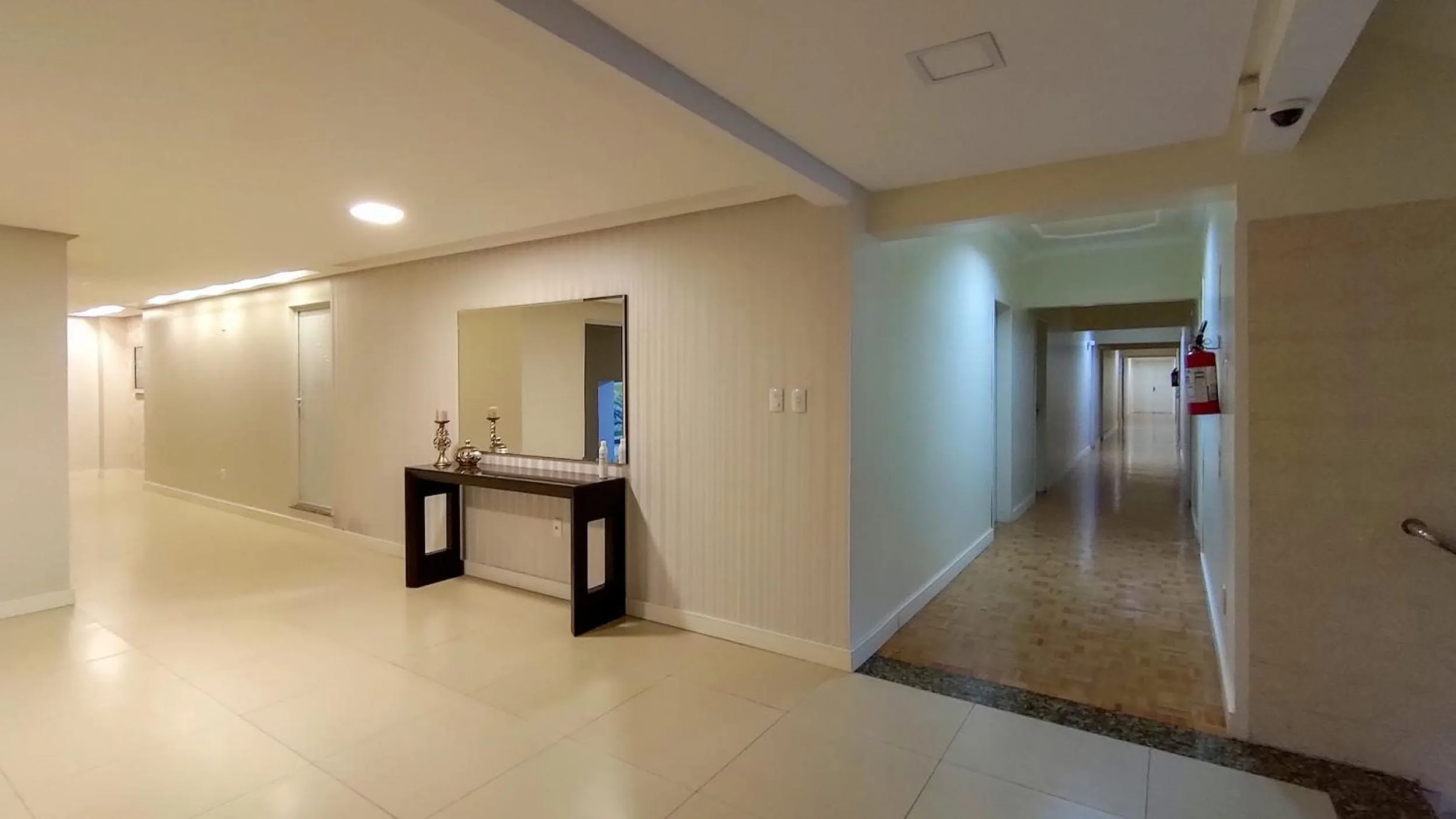 Decorative detail in Tri Hotel Xanxerê