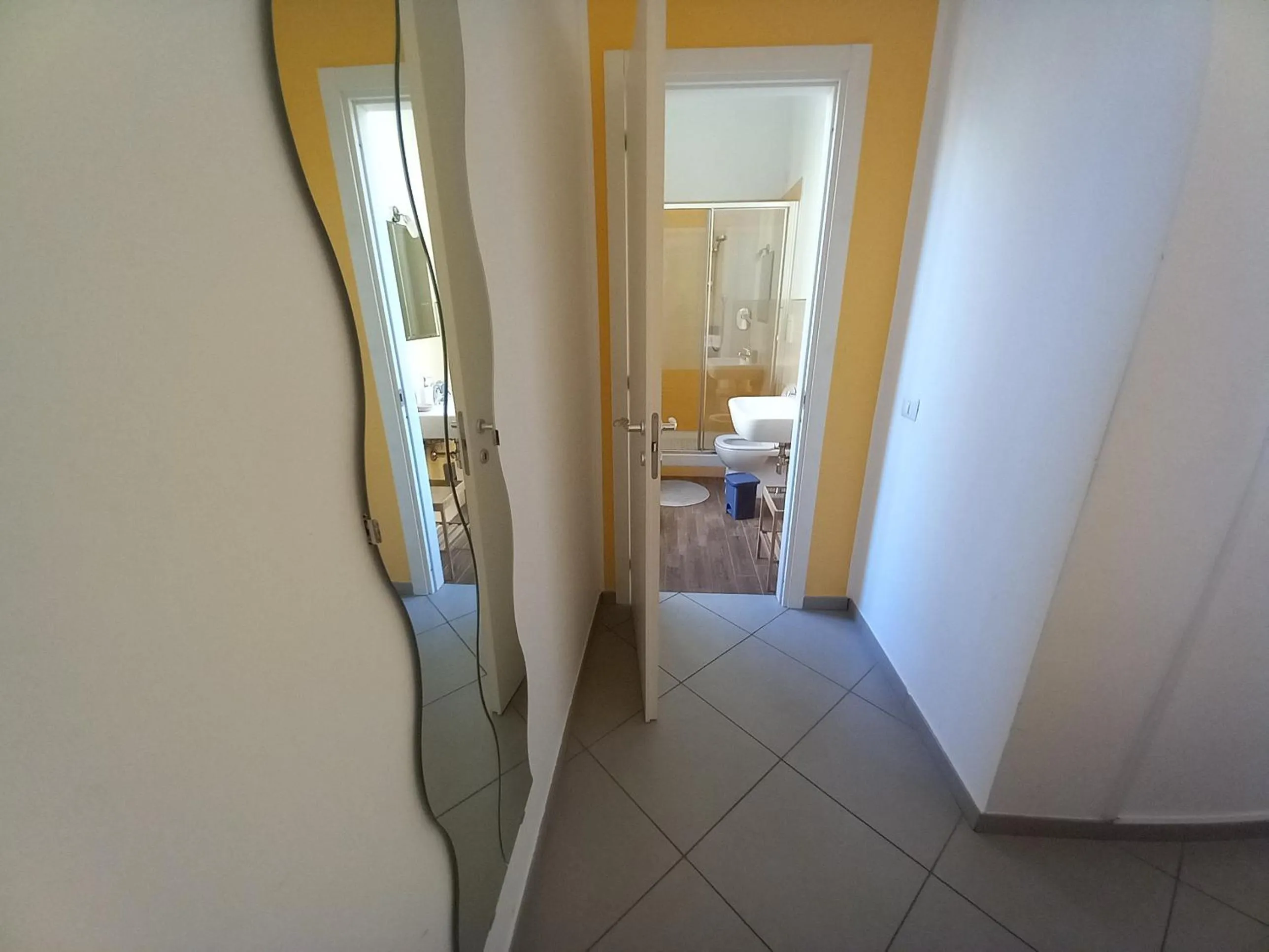 Bathroom in Grigio Pesca