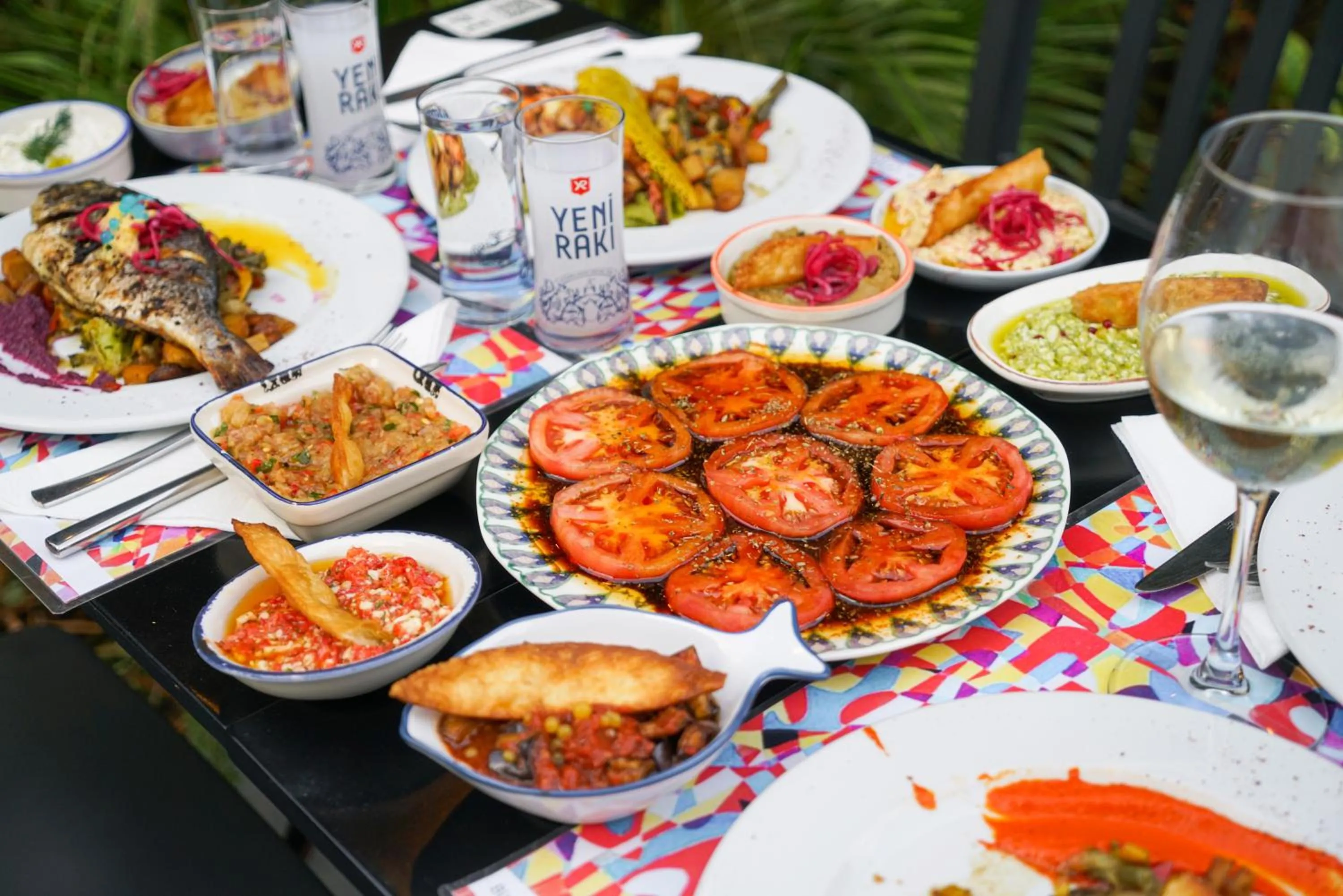 Restaurant/places to eat in Serguzest Otel