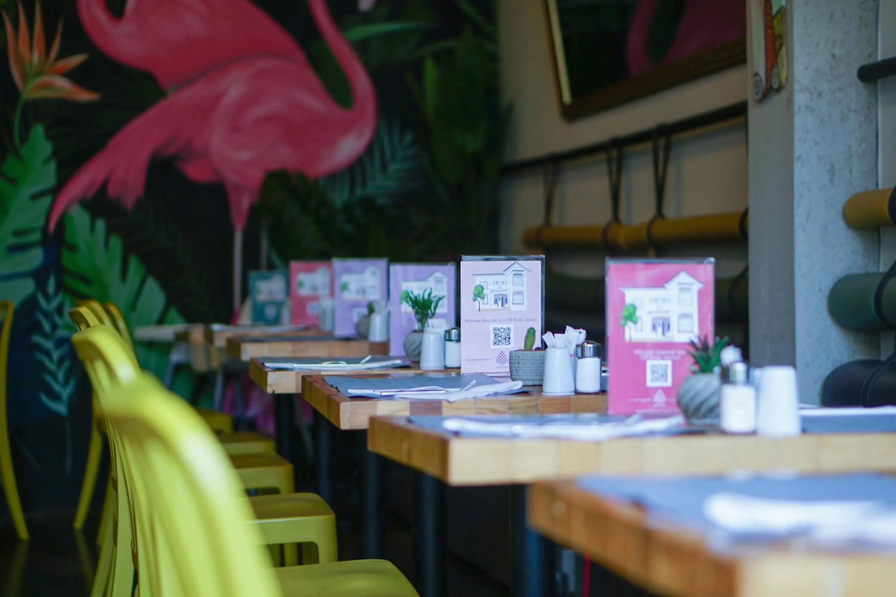 Restaurant/places to eat in Serguzest Otel