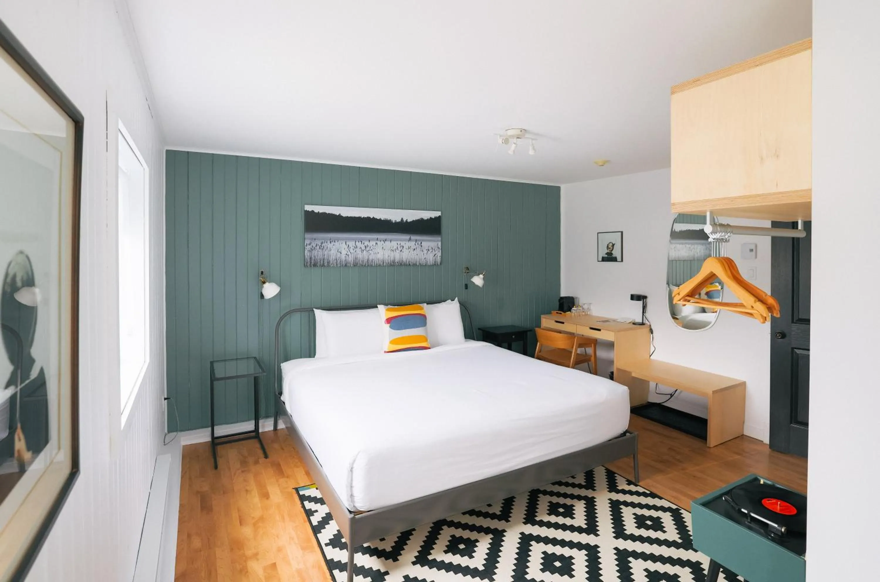 Photo of the whole room, Bed in Beatnik Hotel