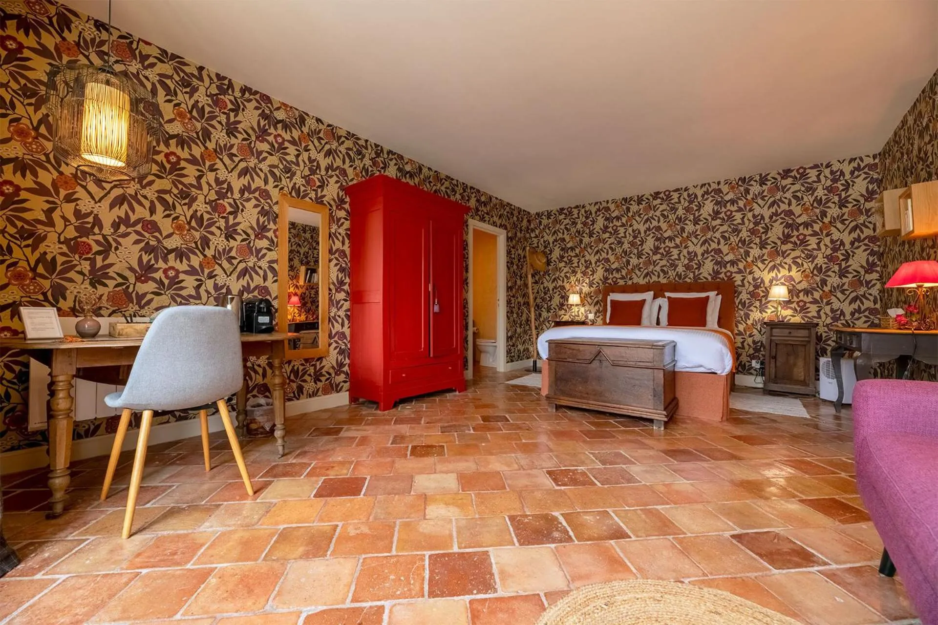 Bedroom, Bed in La Tour de Cause