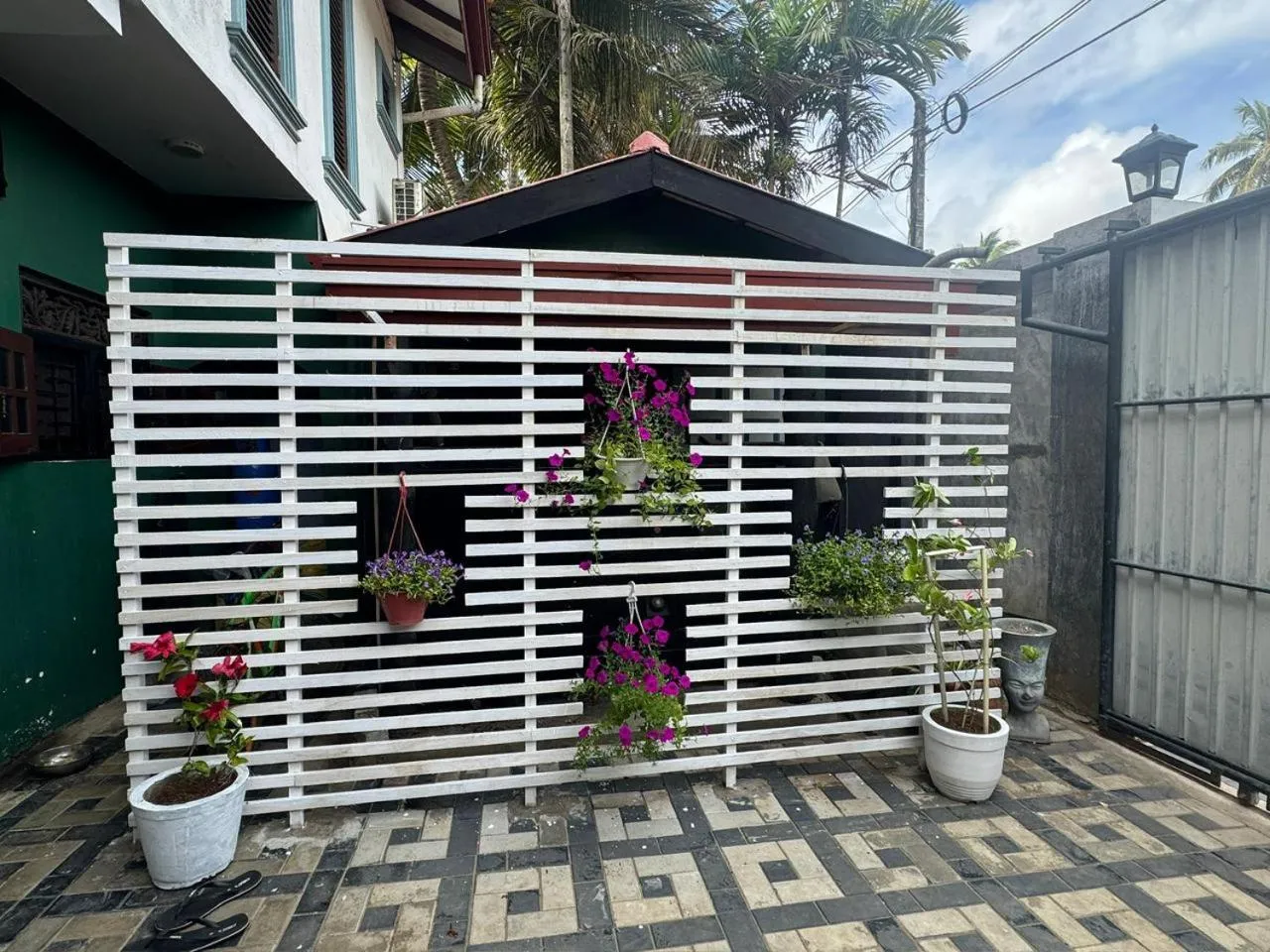 Garden in Janus Paradise Rest