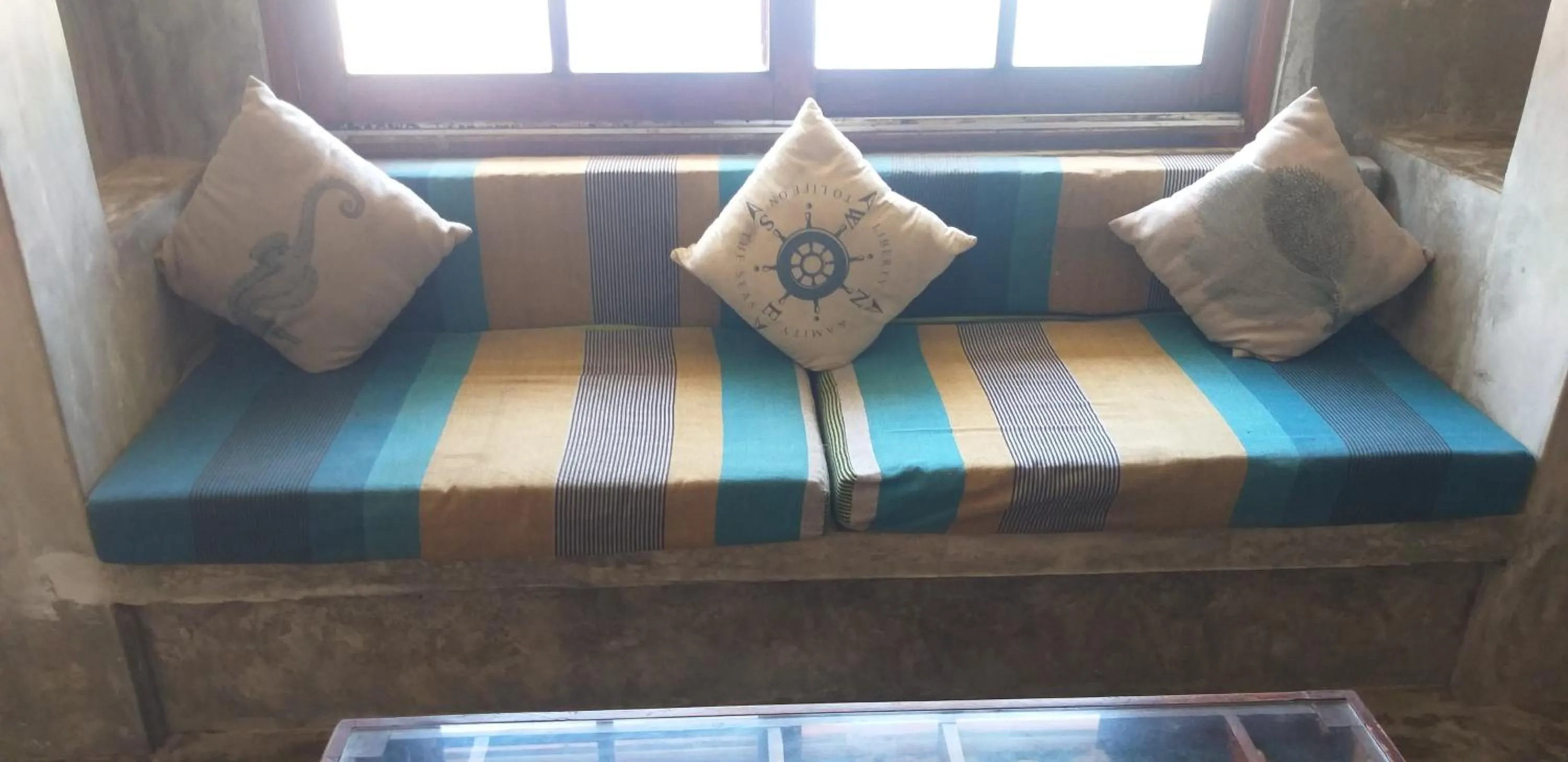 Seating area in Janus Paradise Rest