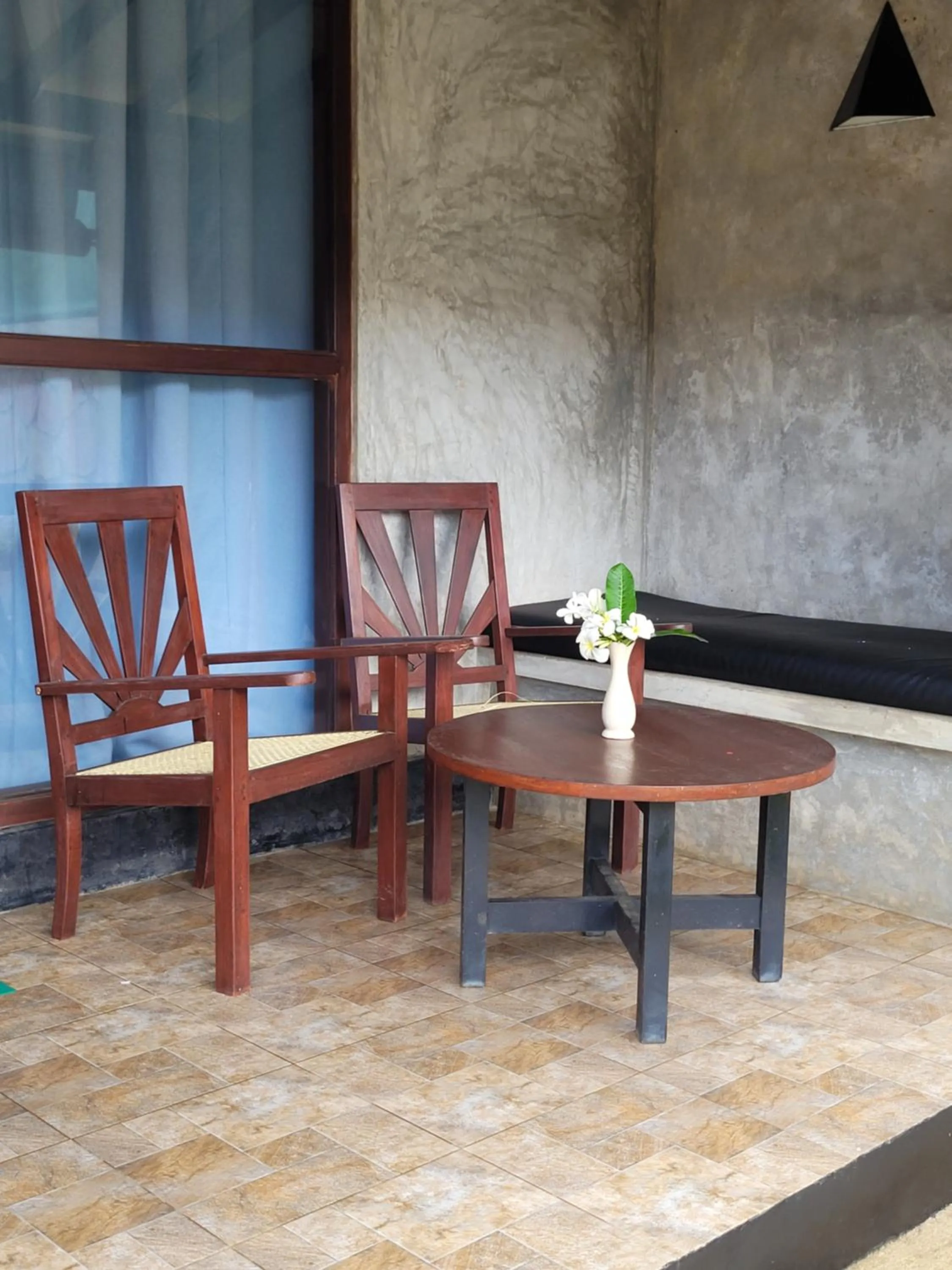 Seating area in Janus Paradise Rest