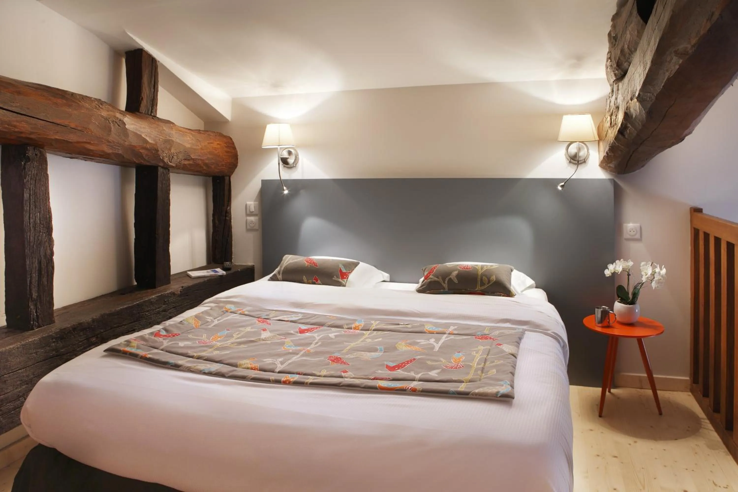 Bedroom, Bed in Auberge Bressane de Buellas