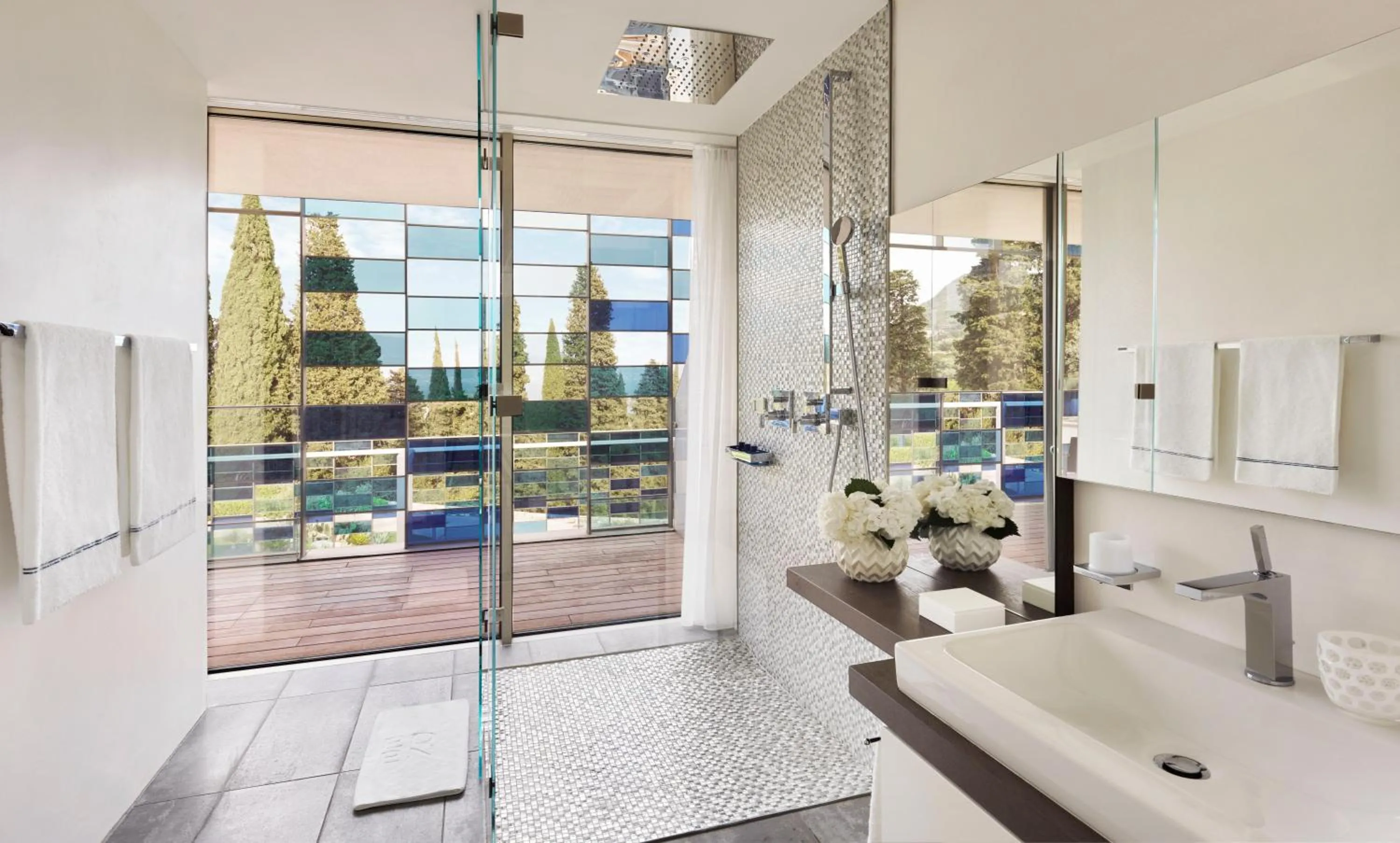 Bathroom in Eden Reserve Hotel
