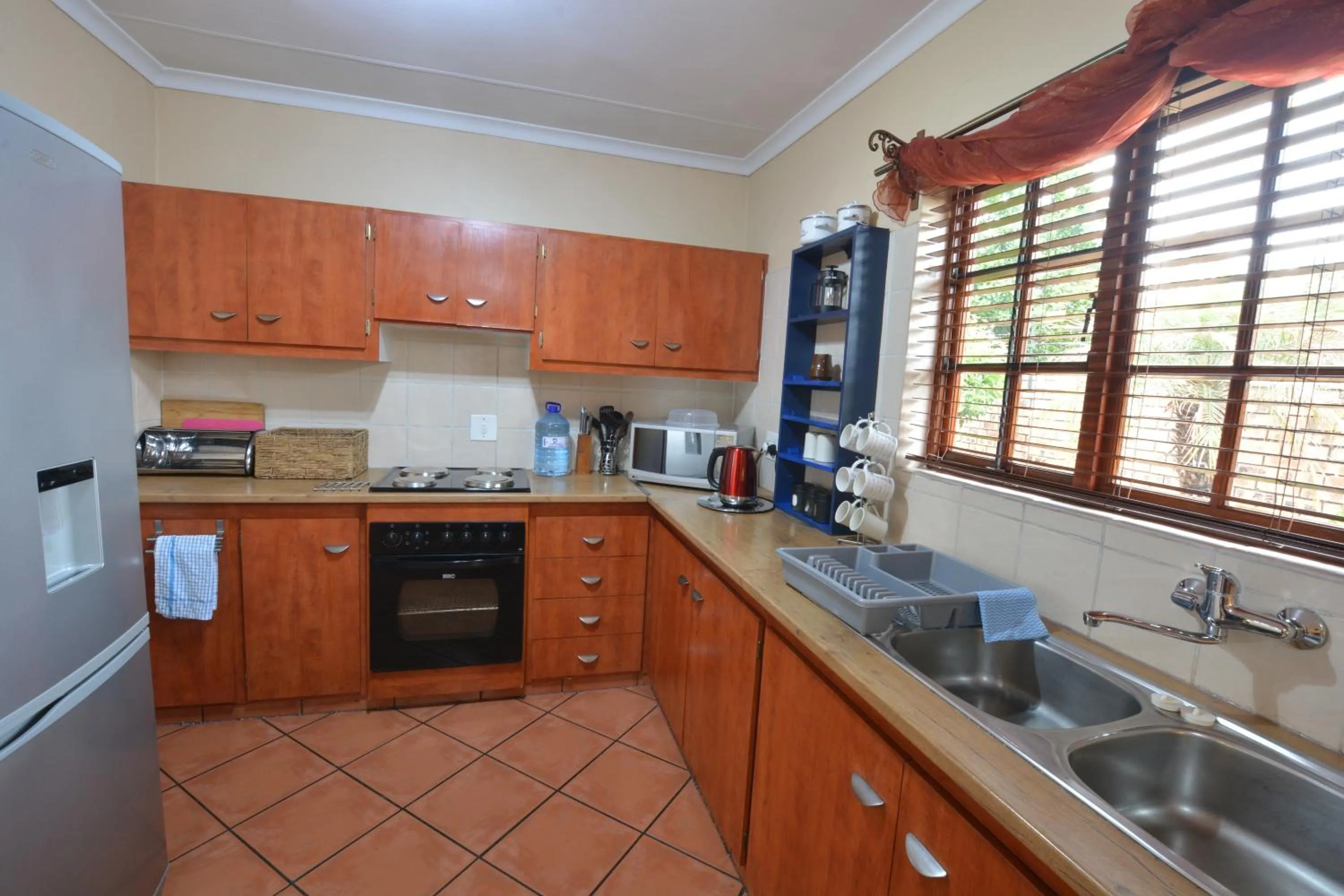 microwave in Kairos Home