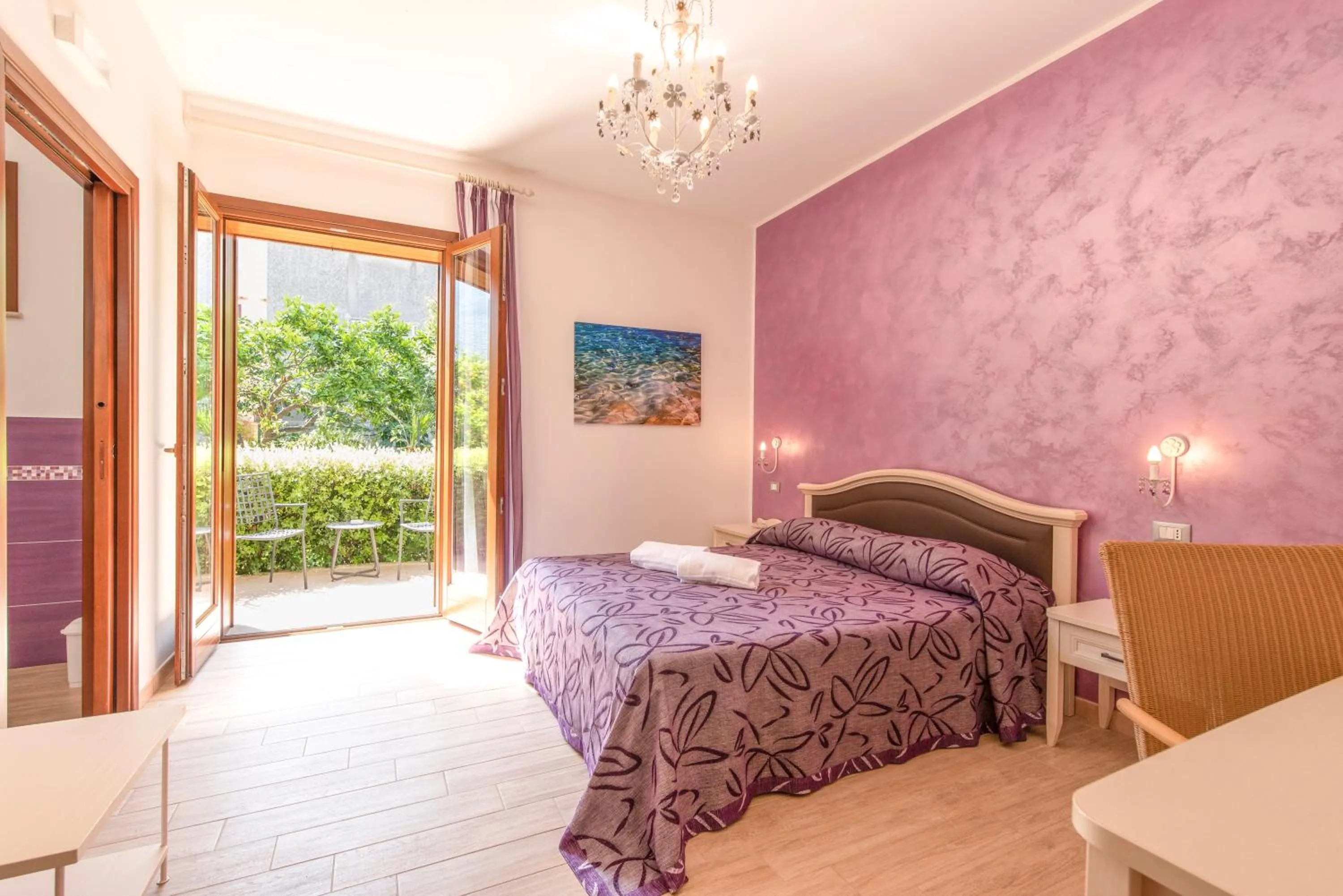 Bedroom, Bed in I Segreti di Antonina