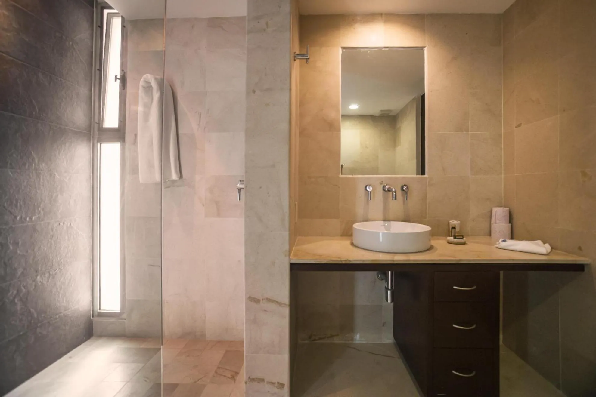 Shower in Luxurious & Central Condo In Playa Steps From The Beach