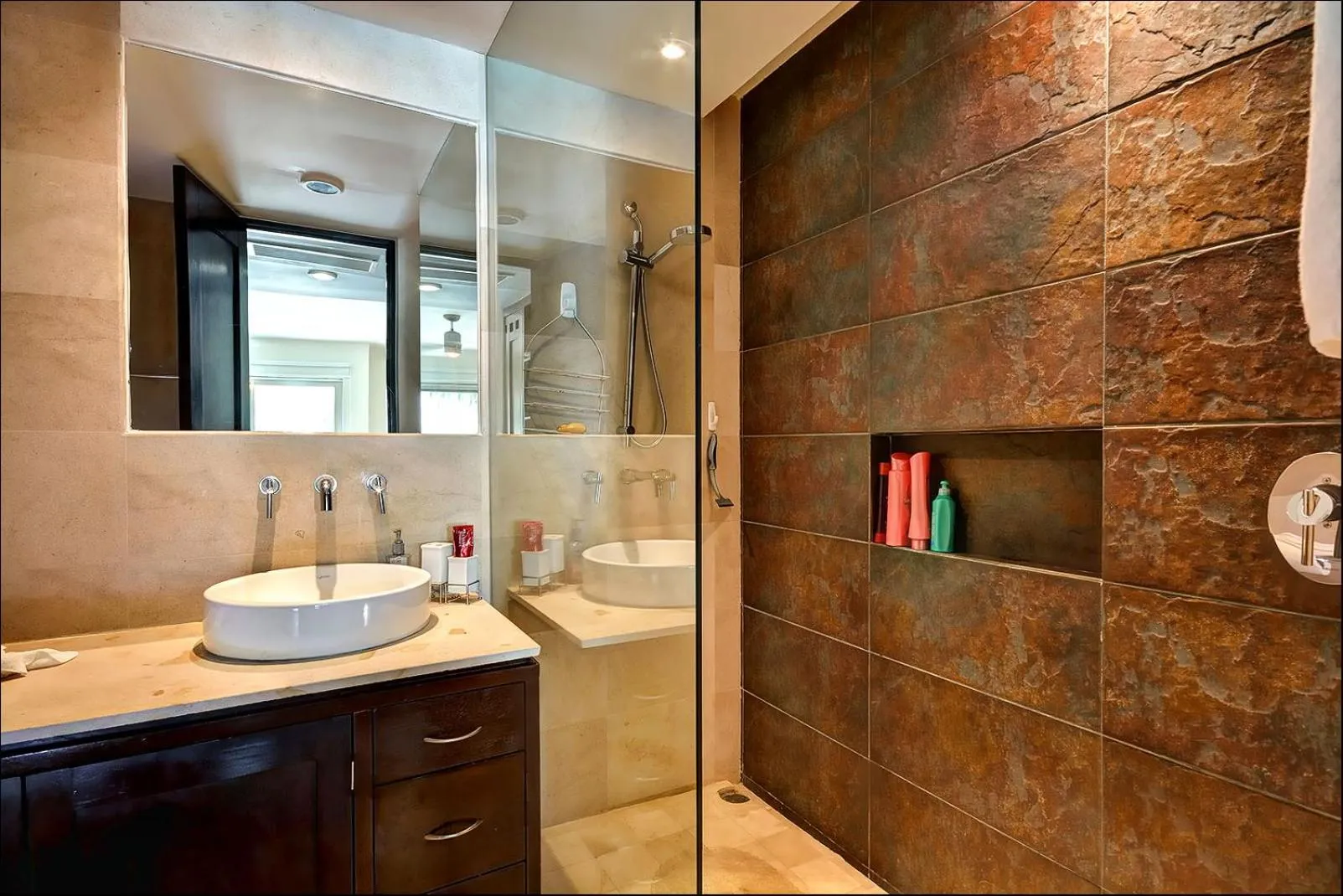 Shower in Luxurious & Central Condo In Playa Steps From The Beach