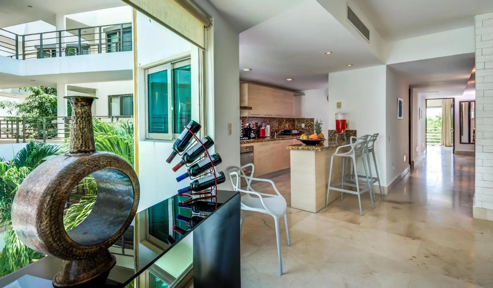 Kitchen or kitchenette in Luxurious & Central Condo In Playa Steps From The Beach