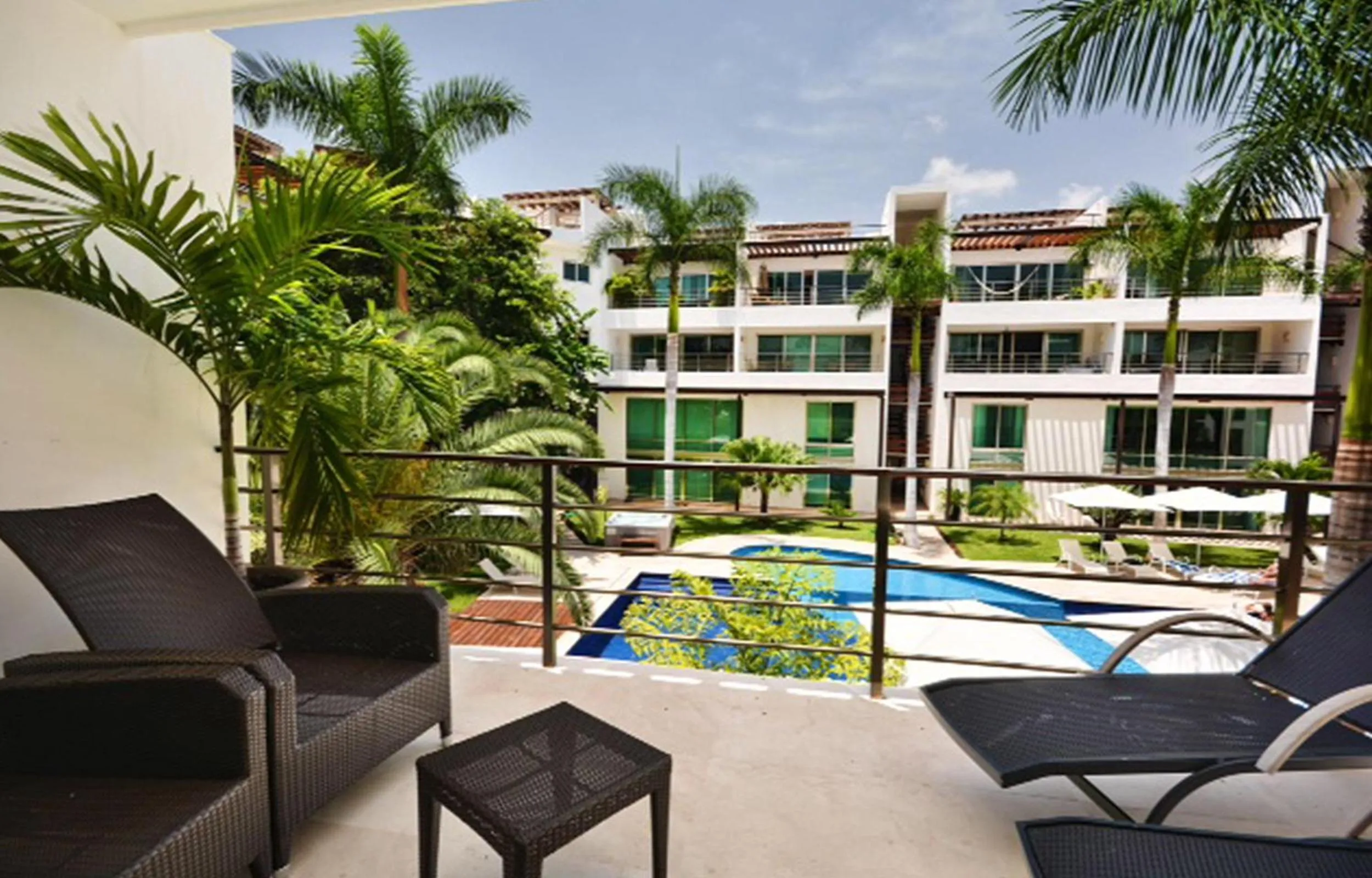 Balcony/Terrace in Luxurious & Central Condo In Playa Steps From The Beach