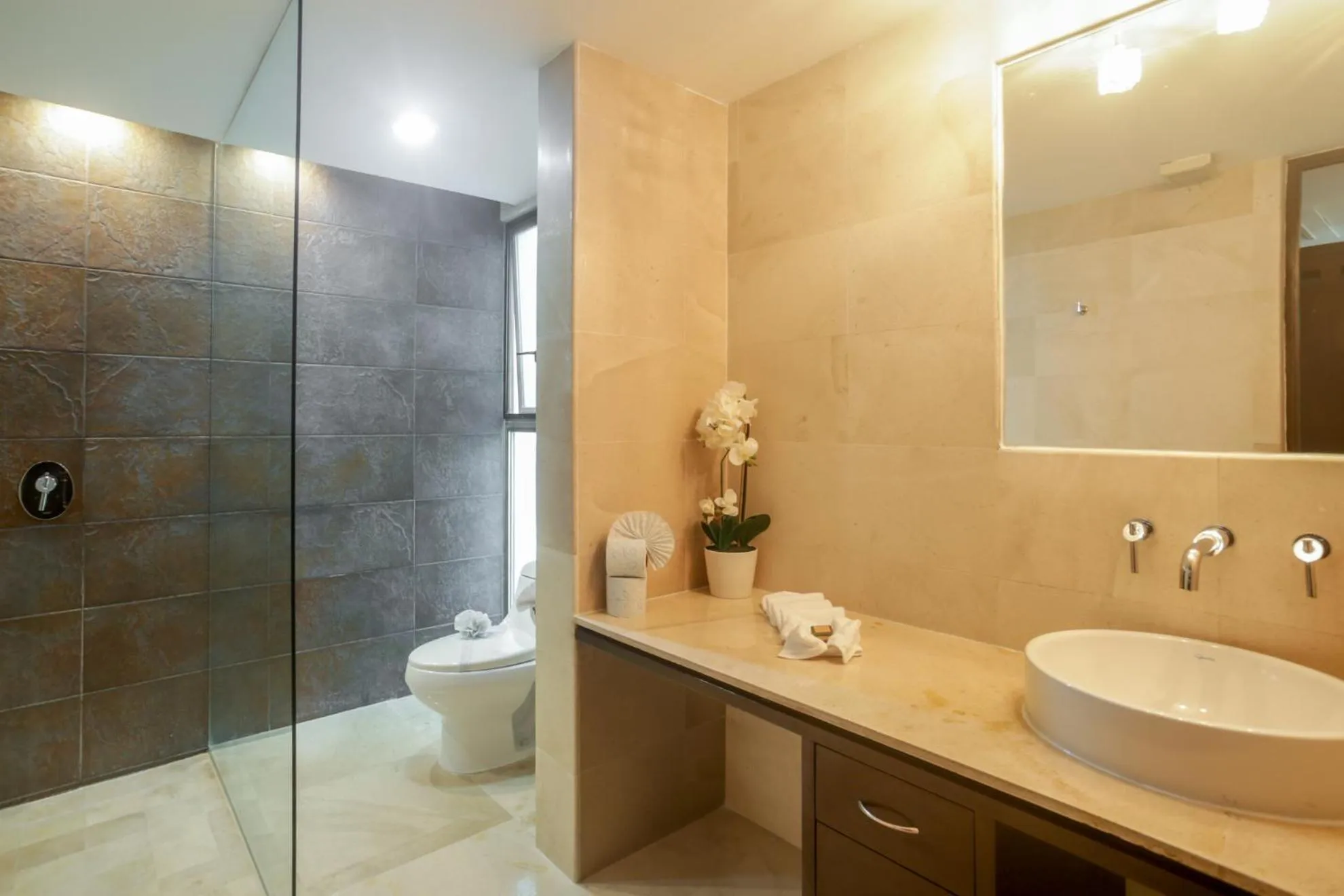 Bathroom in Luxurious & Central Condo In Playa Steps From The Beach