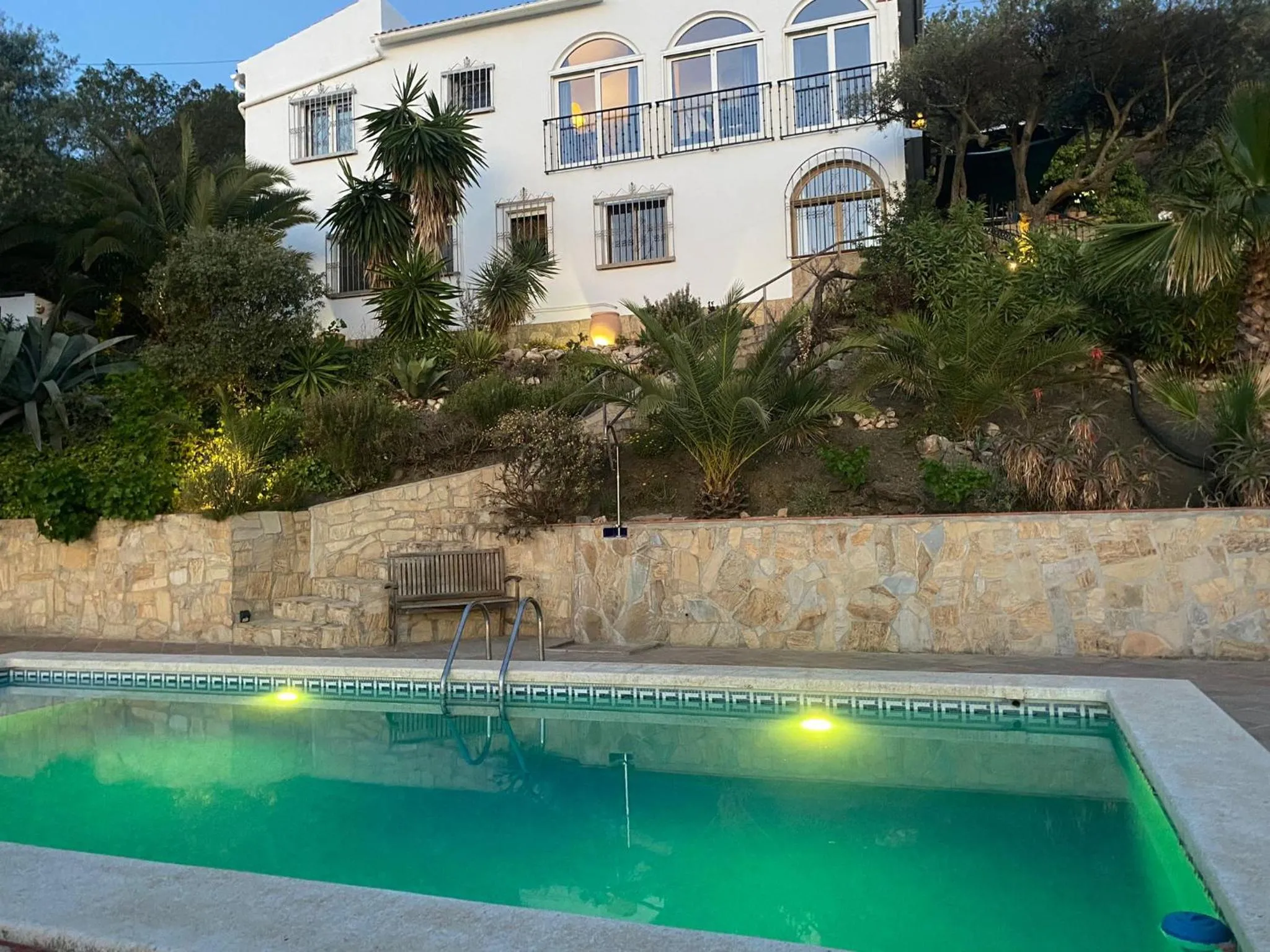 Swimming pool in El Nispero Dulce