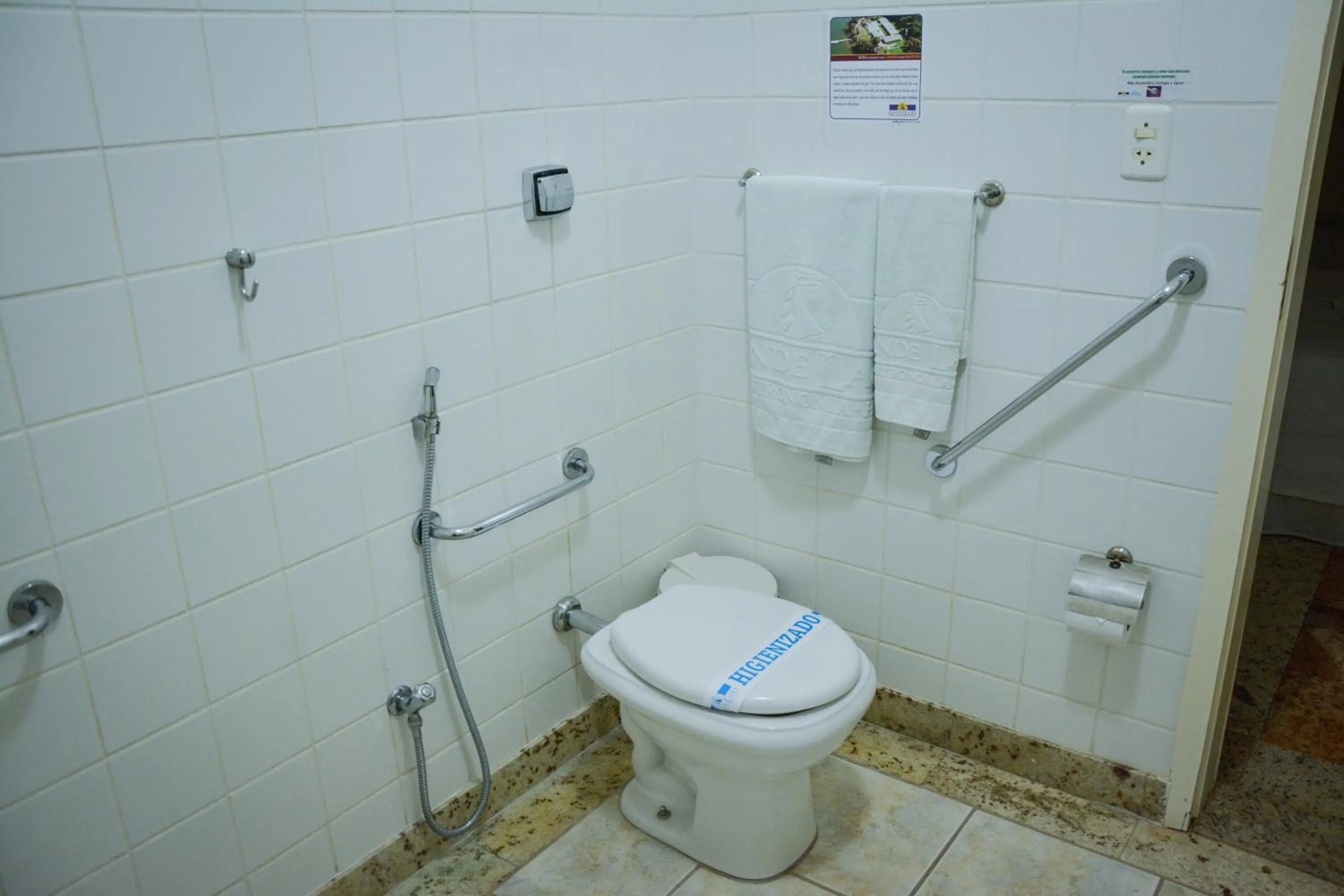 Bathroom in Grande Lago Hotel Gastronomia Bar