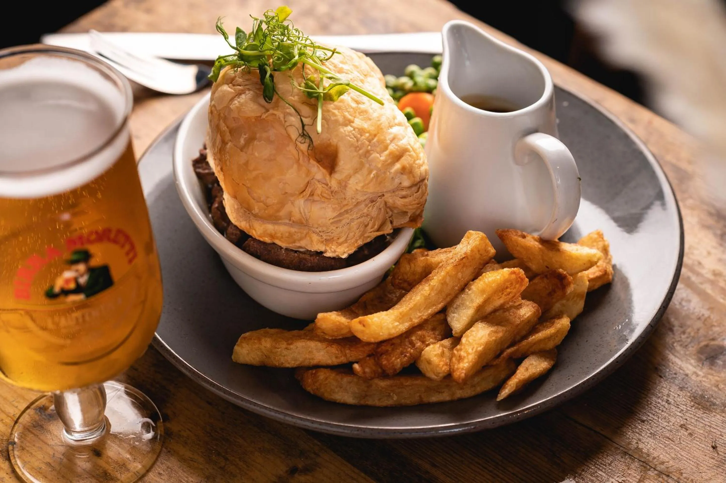 Food and drinks in The Manor