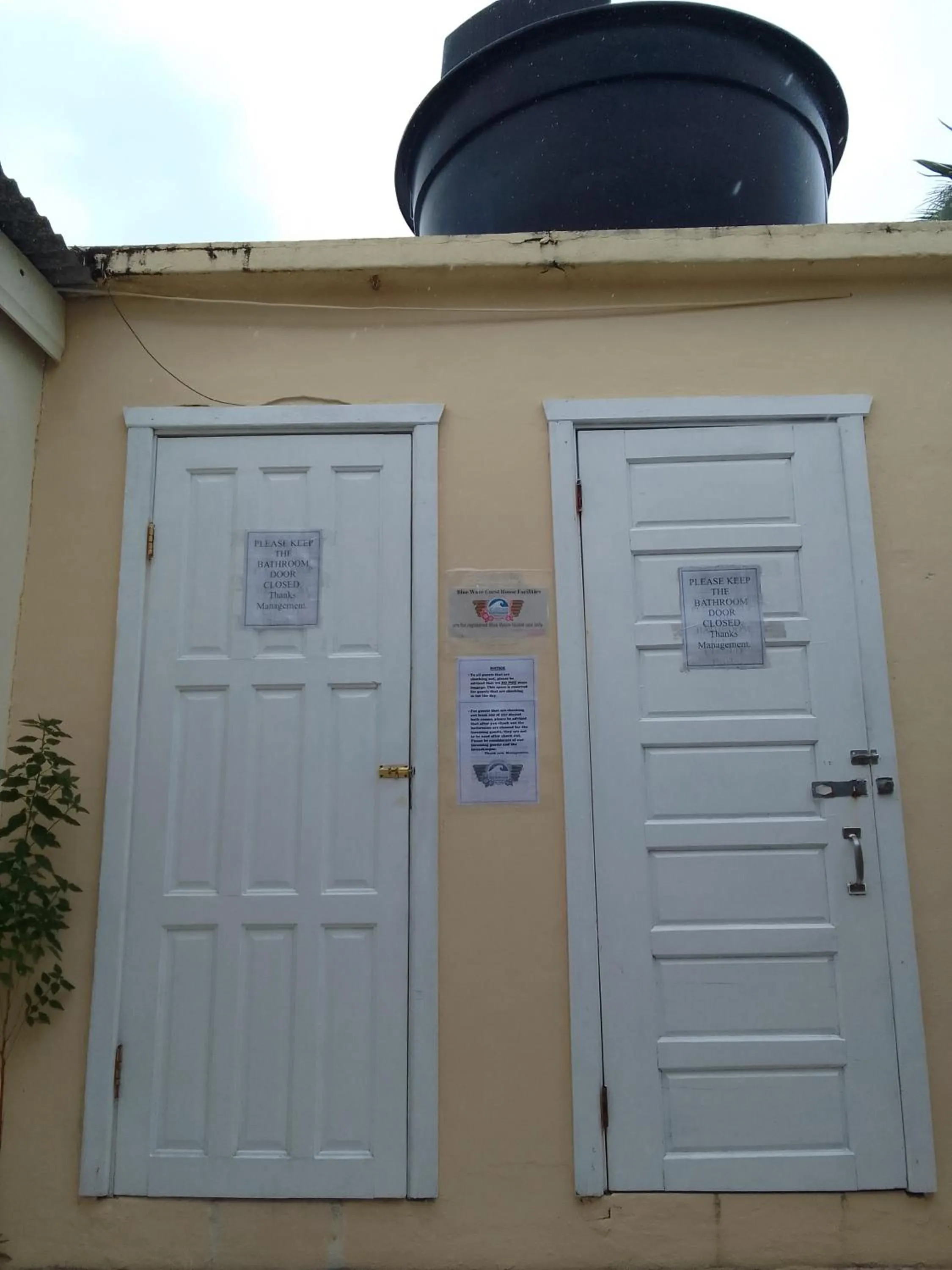 Blue Wave Guest House