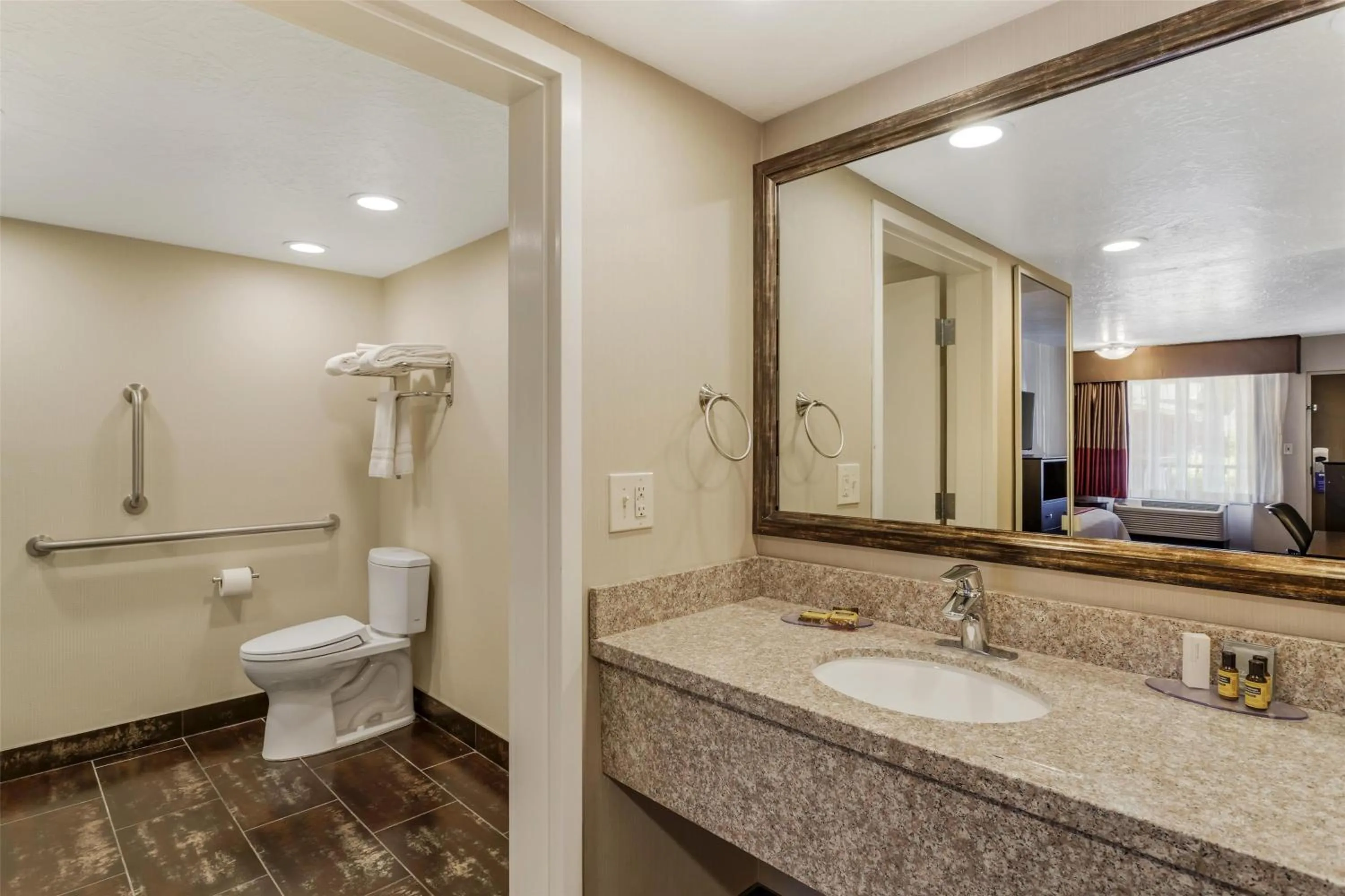 Bathroom in Best Western Plus Cedar City