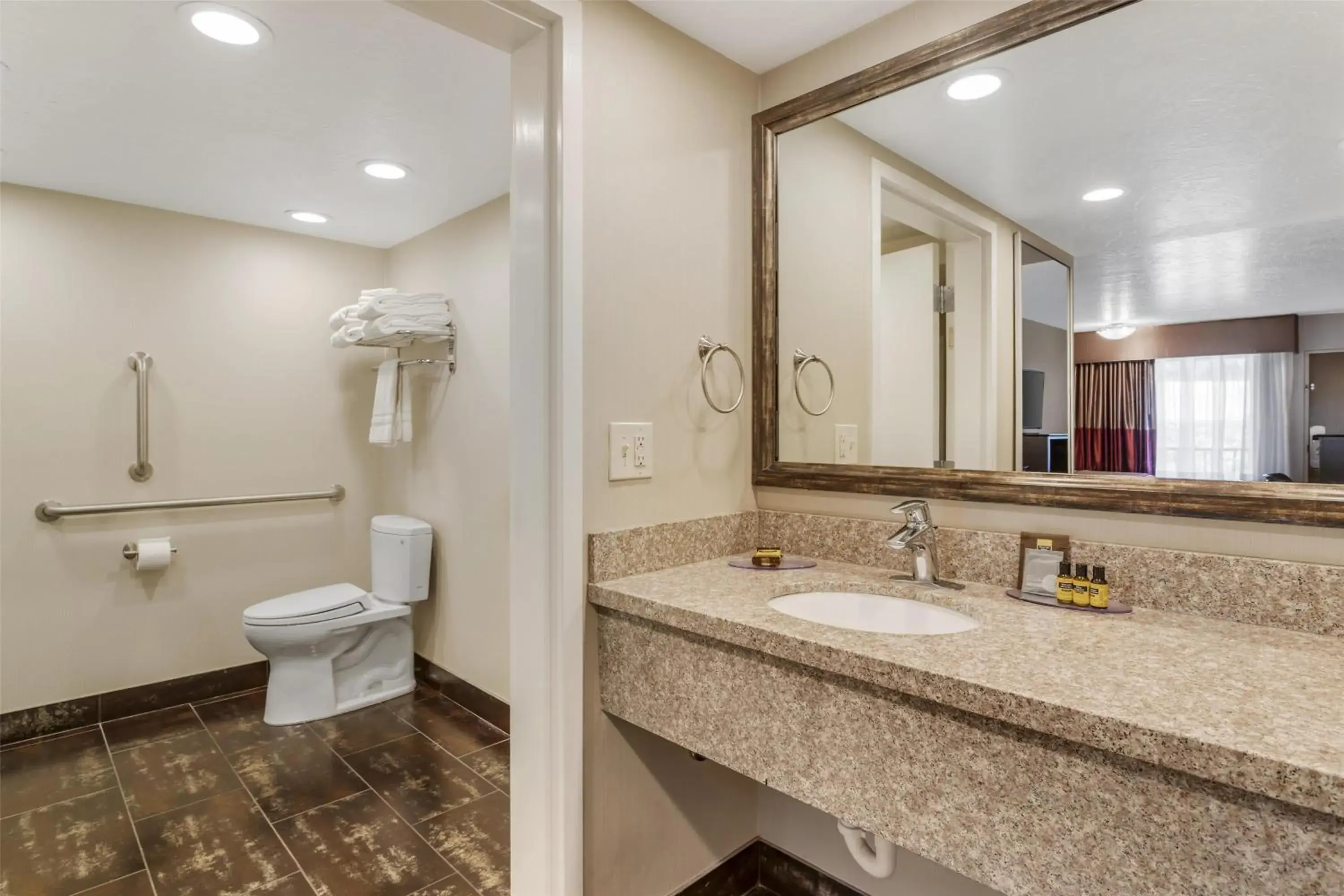 Bathroom in Best Western Plus Cedar City Bathroom in Best Western Plus Cedar City