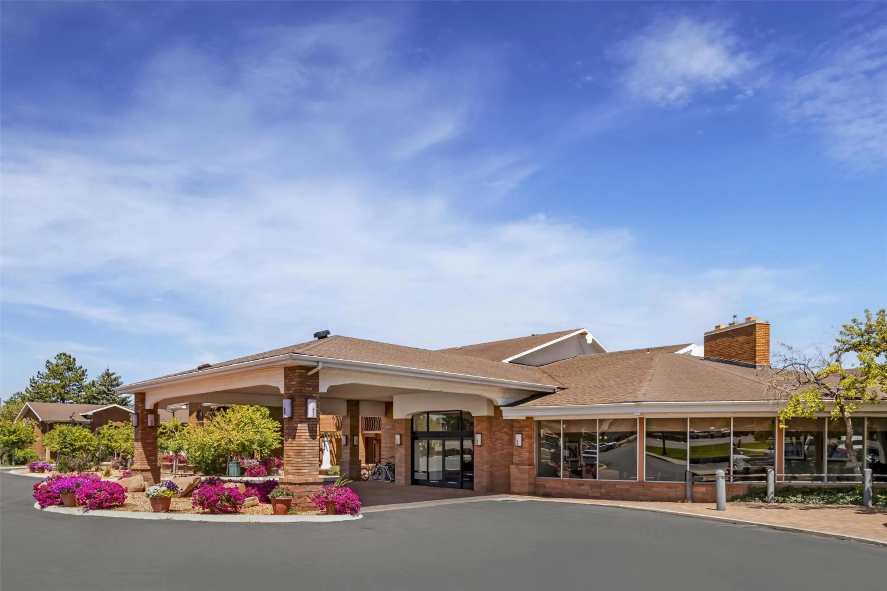 Property building in Best Western Plus Cedar City