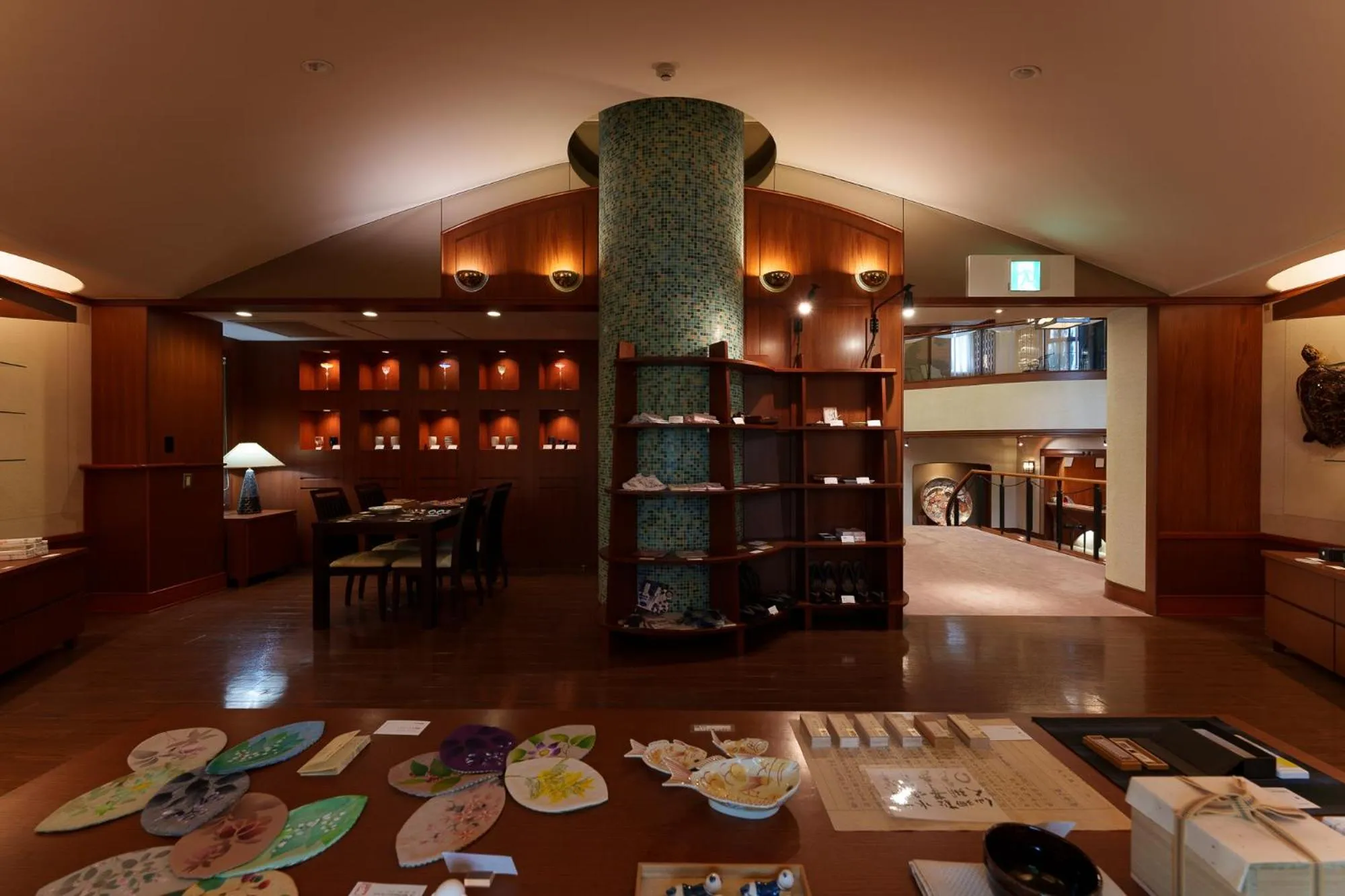 Lobby or reception in UNZEN HANZUIRYO by Onko Chishin