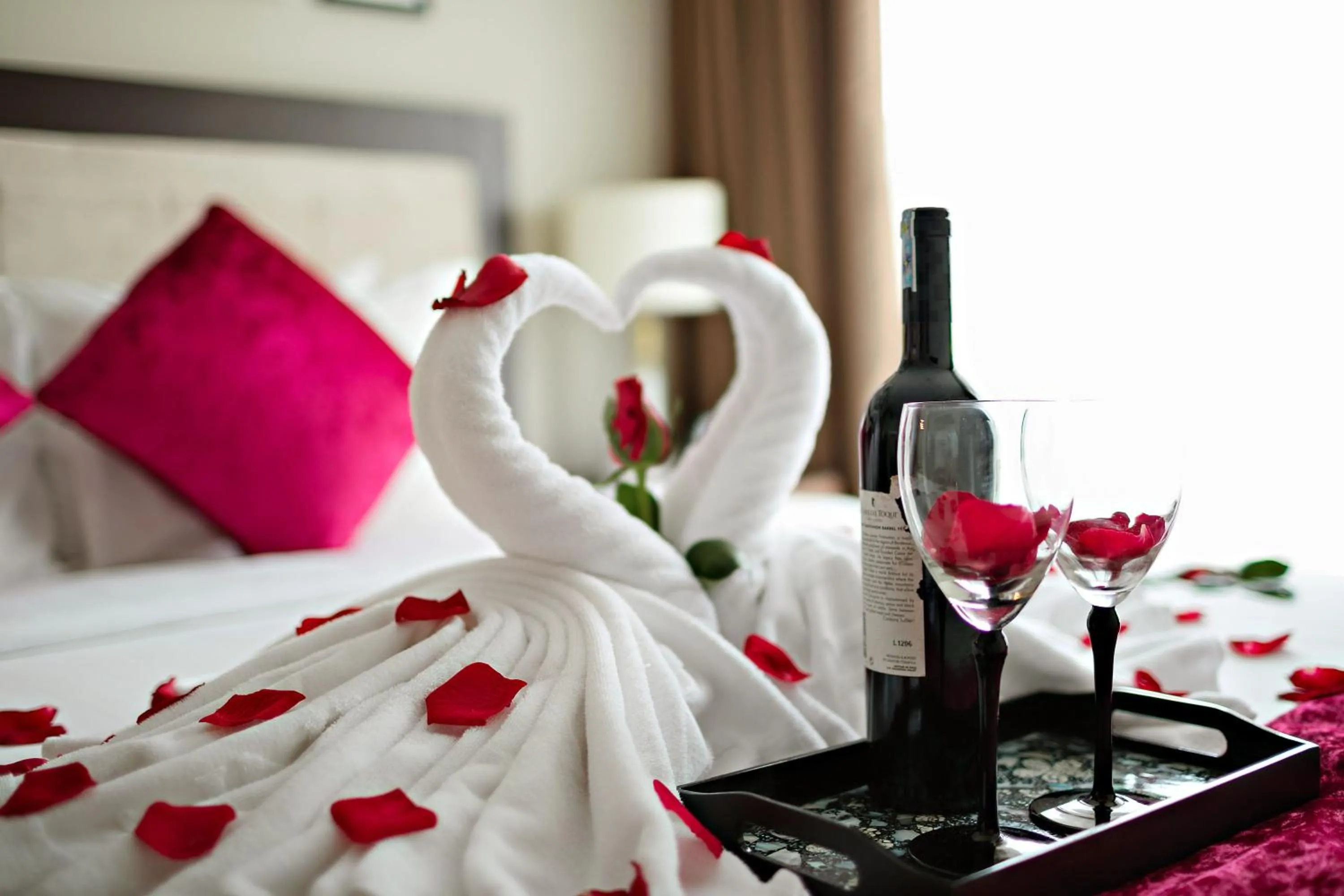 Photo of the whole room, Bed in Golden Moon Suite Hotel & Travel